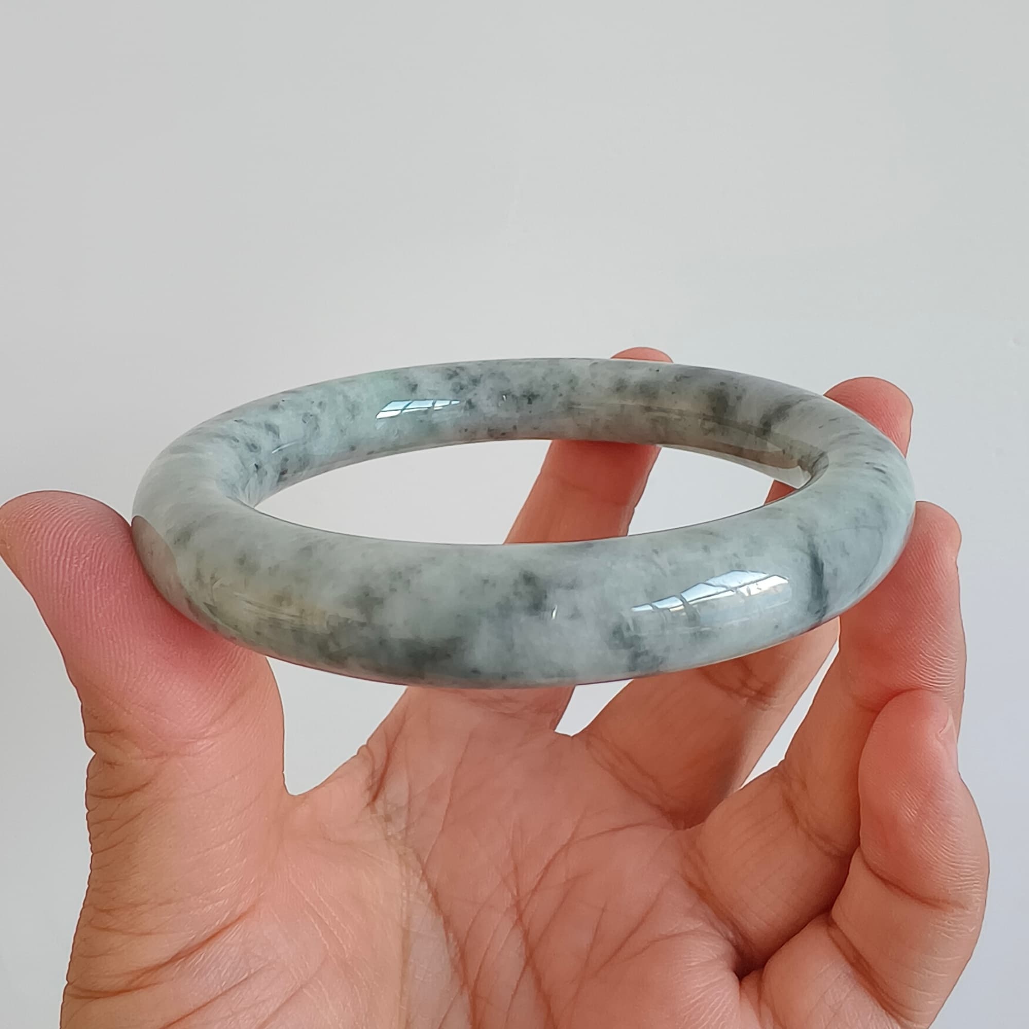 DDP 61.5mm Natural Type A Certificated Black Chicken Species Burmese Jadeite Round Band Bangle