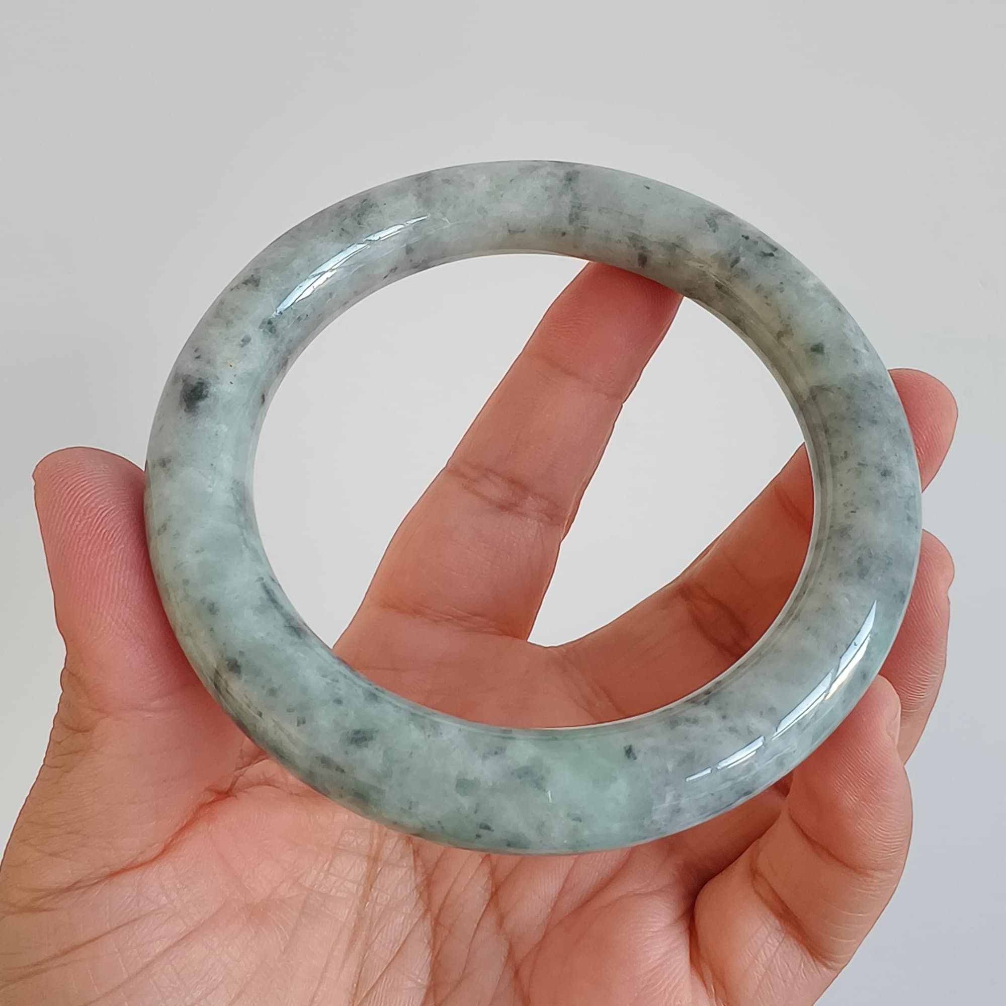 DDP 61.5mm Natural Type A Certificated Black Chicken Species Burmese Jadeite Round Band Bangle