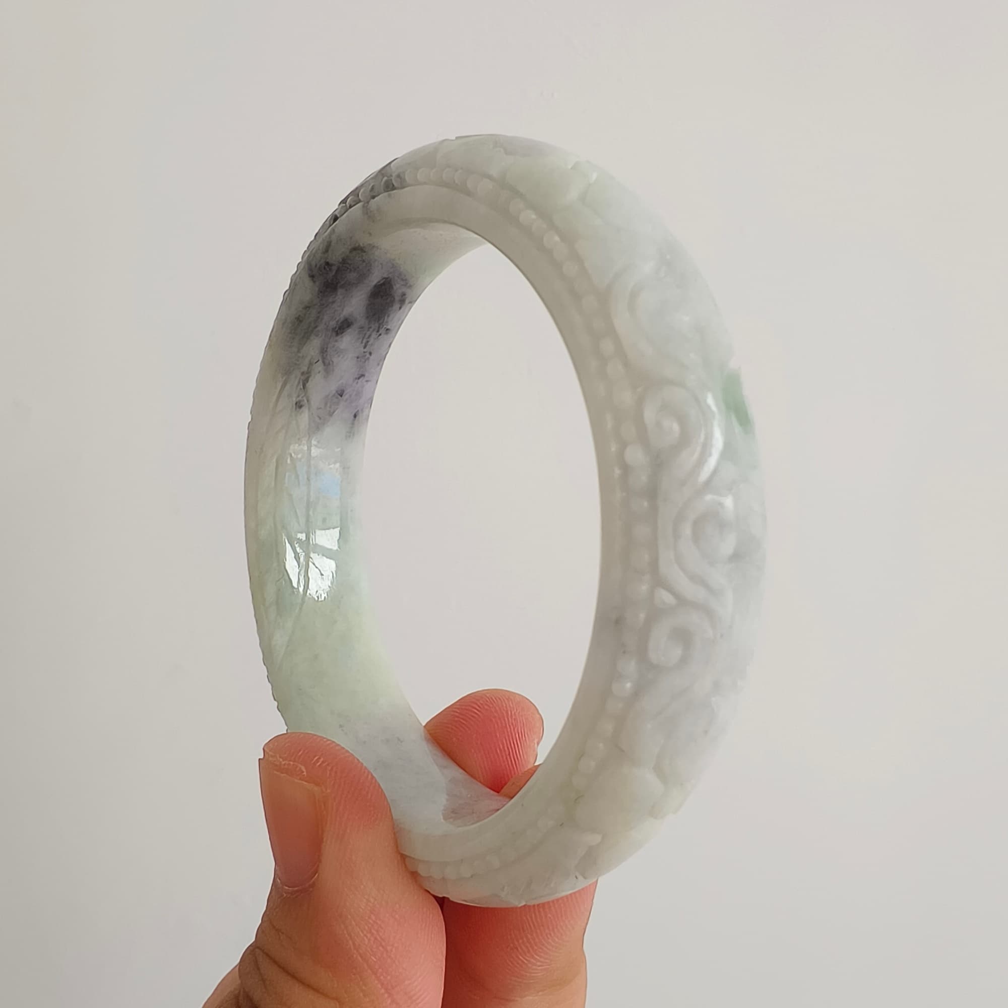 DDP 54.5mm Natural Type A Black Chicken Species Burmese Jadeite Round Band Bangle With Flower Carved