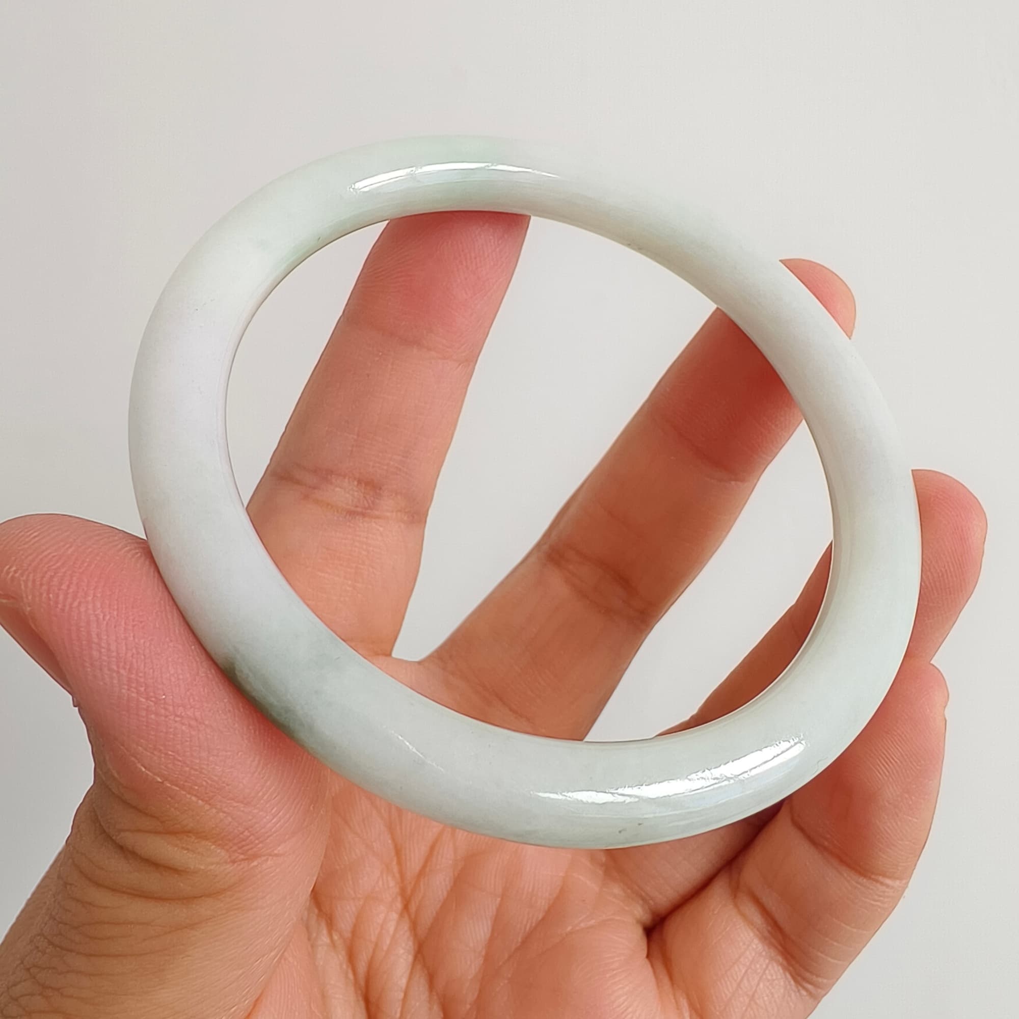 DDP 56mm Natural Type A Certificated Green White Burmese Jadeite Round Band Bangle