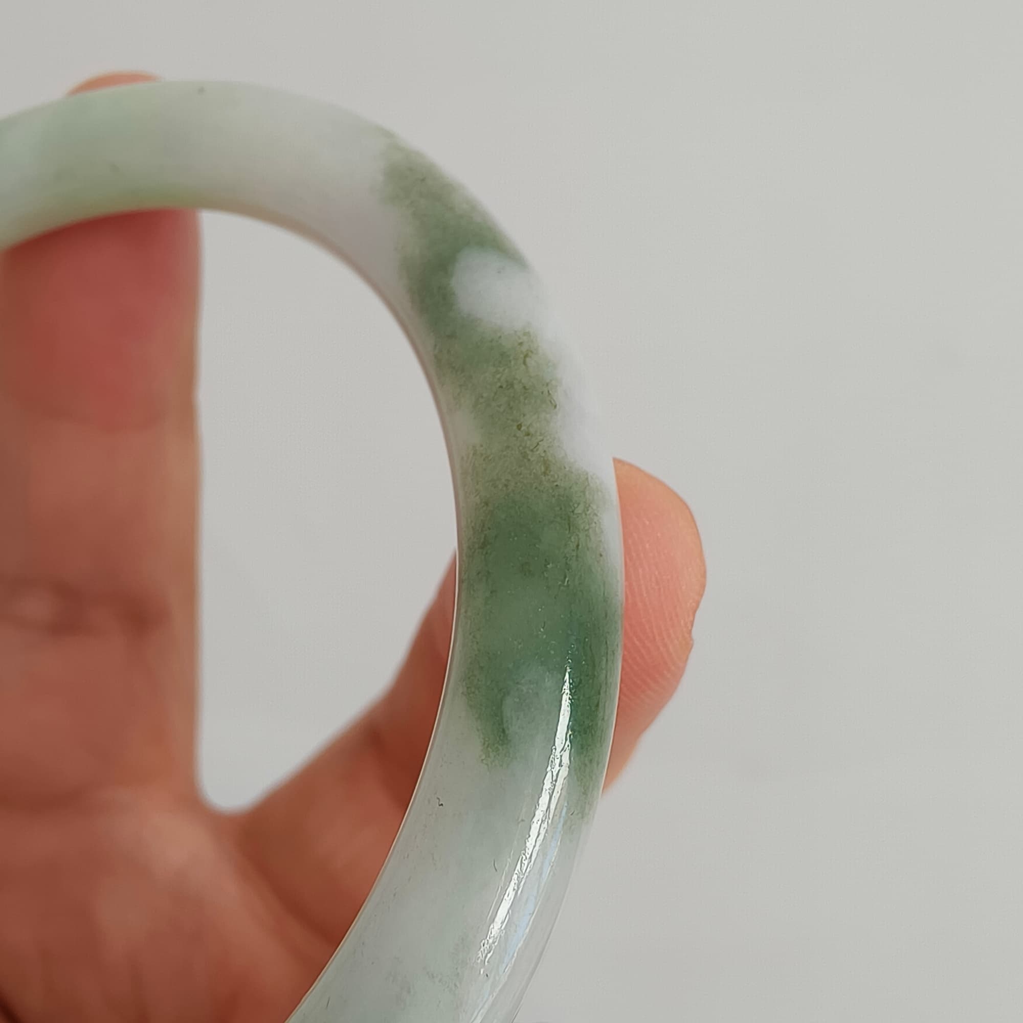 DDP 56mm Natural Type A Certificated Green White Burmese Jadeite Round Band Bangle
