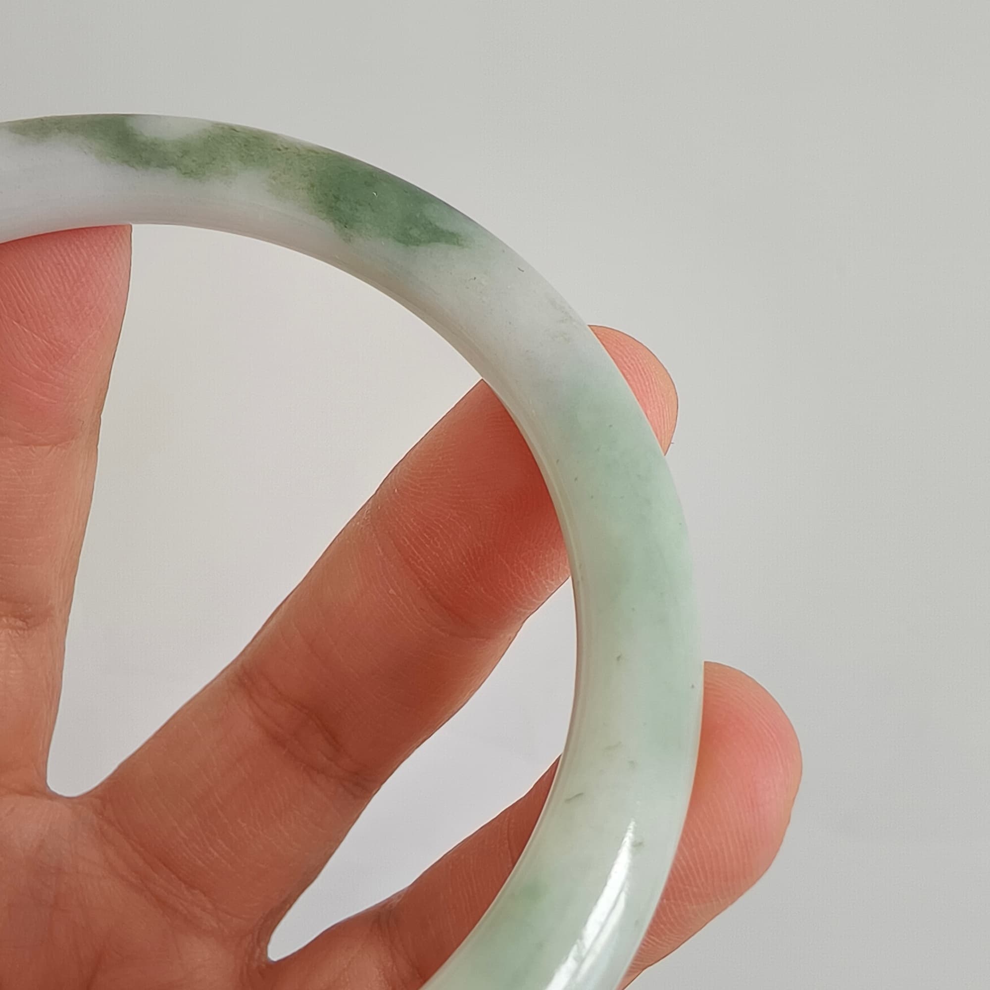 DDP 56mm Natural Type A Certificated Green White Burmese Jadeite Round Band Bangle