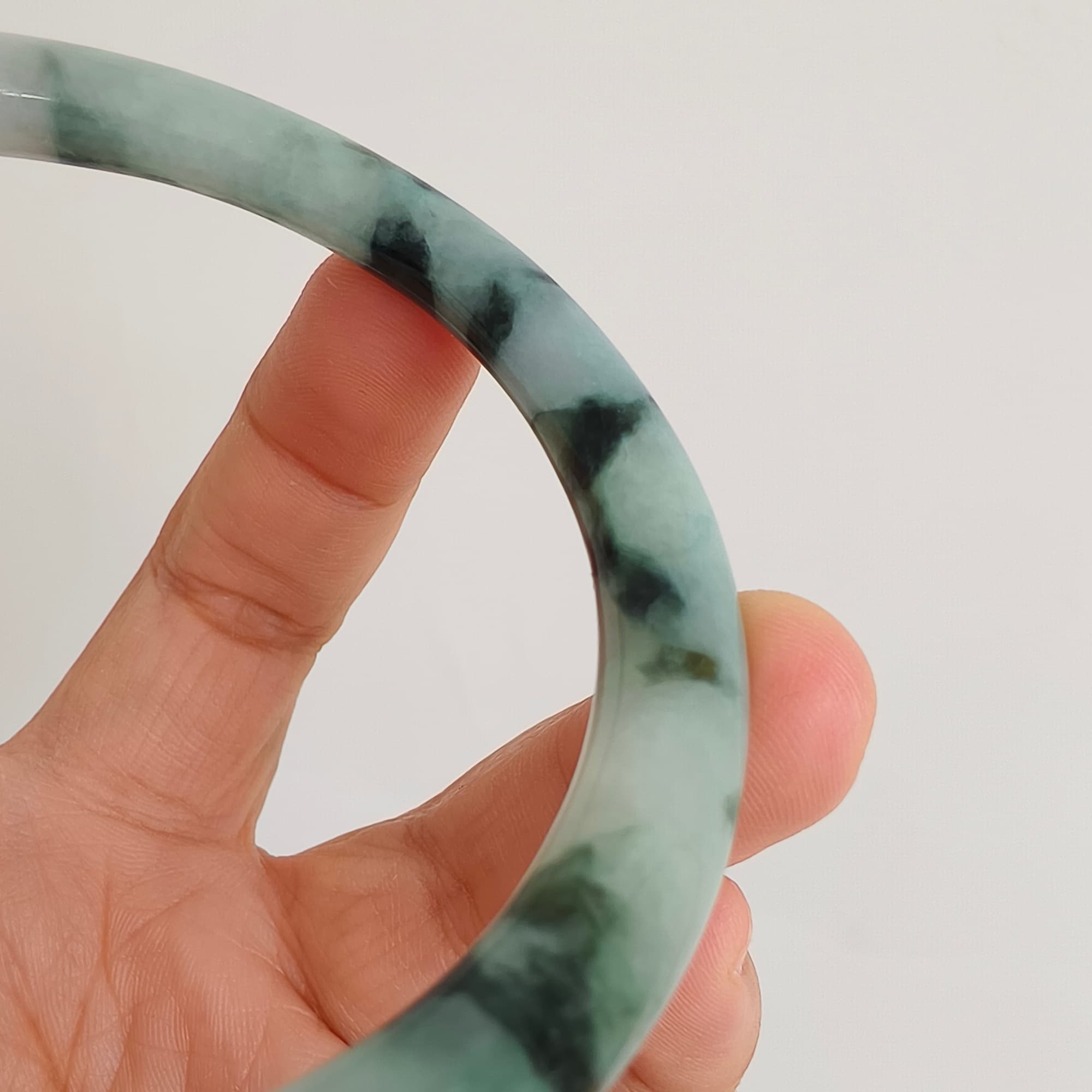 DDP 60mm Natural Type A Certificated Green White Moss In Snow Burmese Jadeite Round Band Bangle