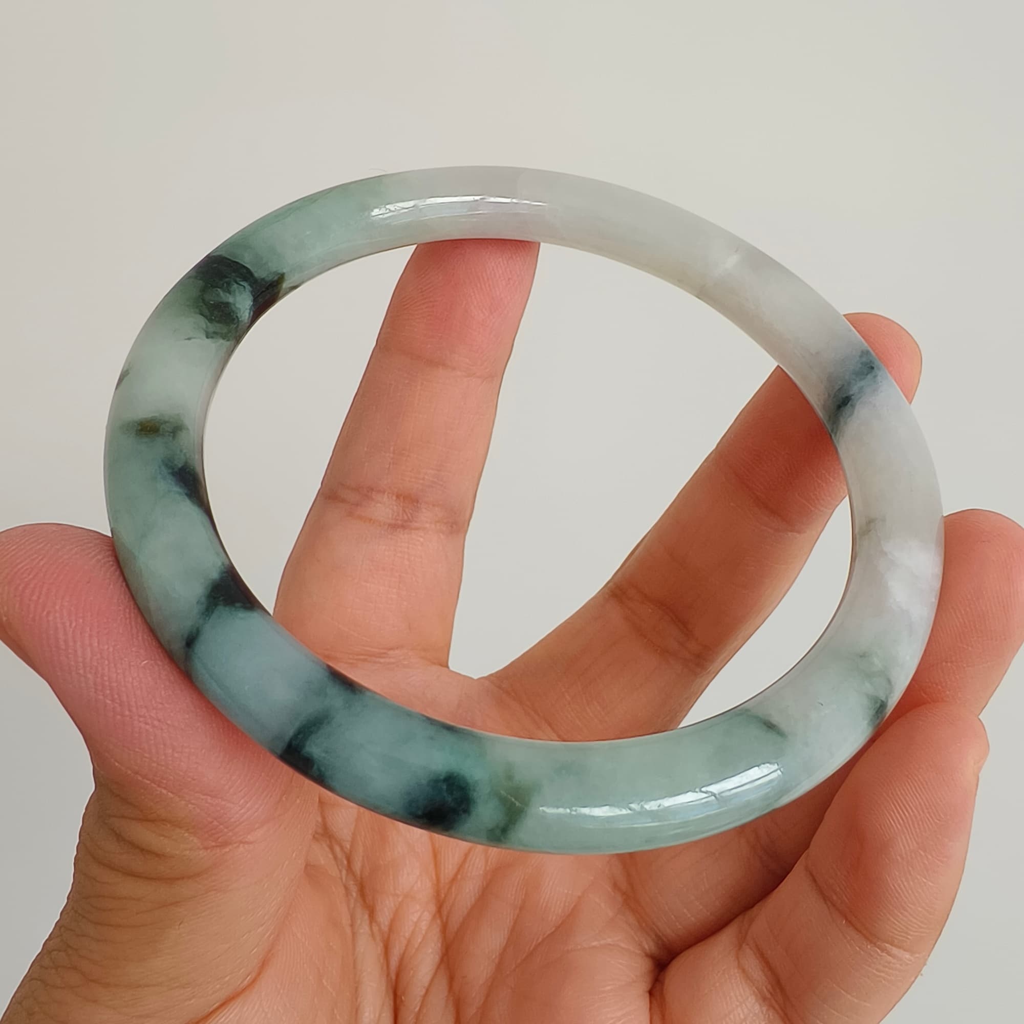 DDP 60mm Natural Type A Certificated Green White Moss In Snow Burmese Jadeite Round Band Bangle