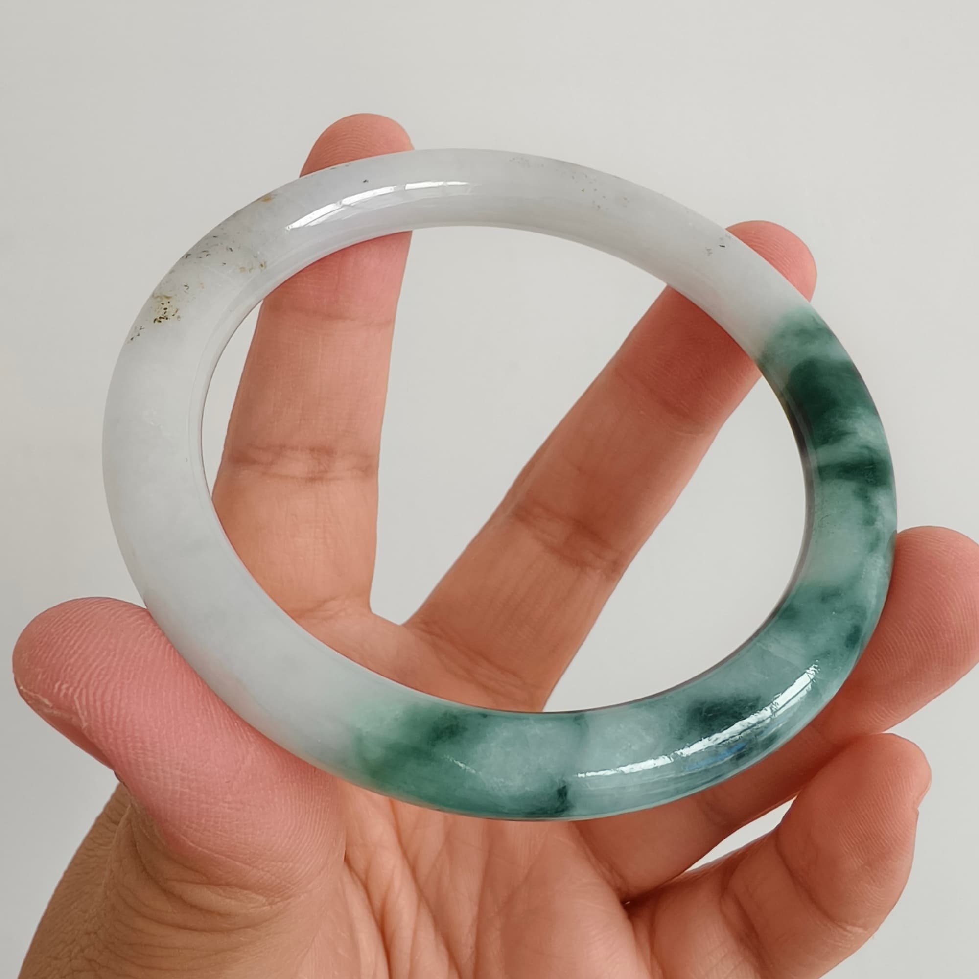 DDP 58.5mm Natural Type A Certificated Green White Moss In Snow Burmese Jadeite Round Band Bangle