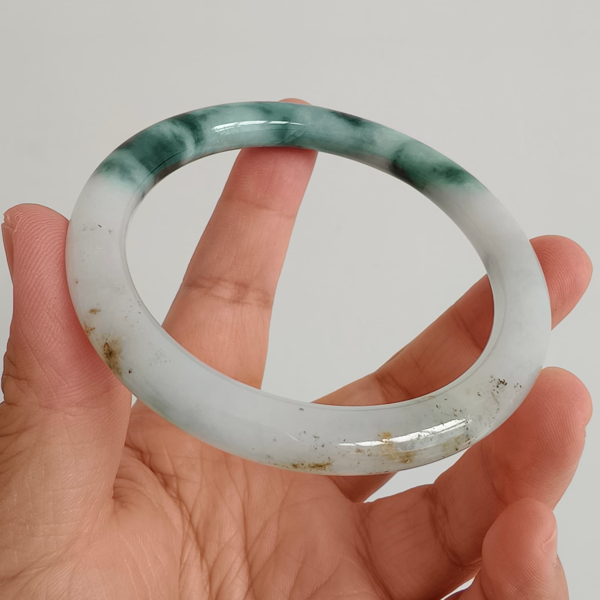 DDP 58.5mm Natural Type A Certificated Green White Moss In Snow Burmese Jadeite Round Band Bangle