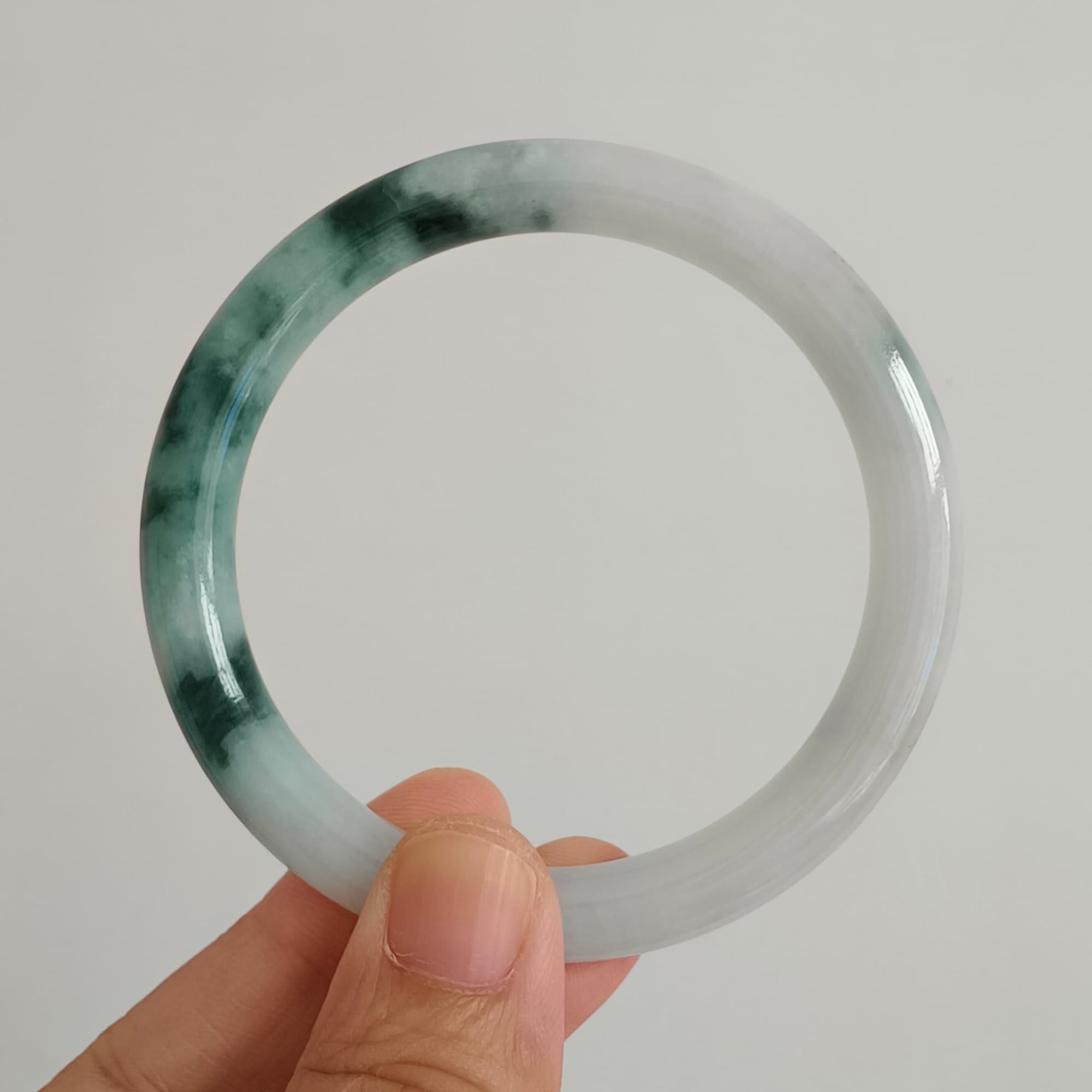 DDP 58.5mm Natural Type A Certificated Green White Moss In Snow Burmese Jadeite Round Band Bangle
