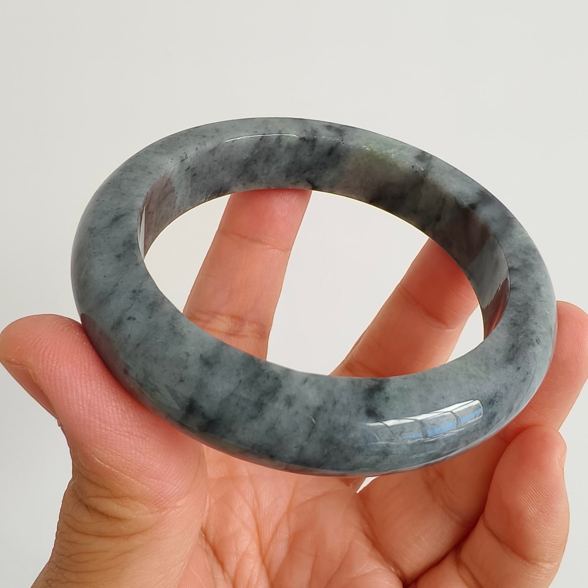 55.5mm Natural Type A Black Chicken Species Burmese Jadeite Round Band Bangle