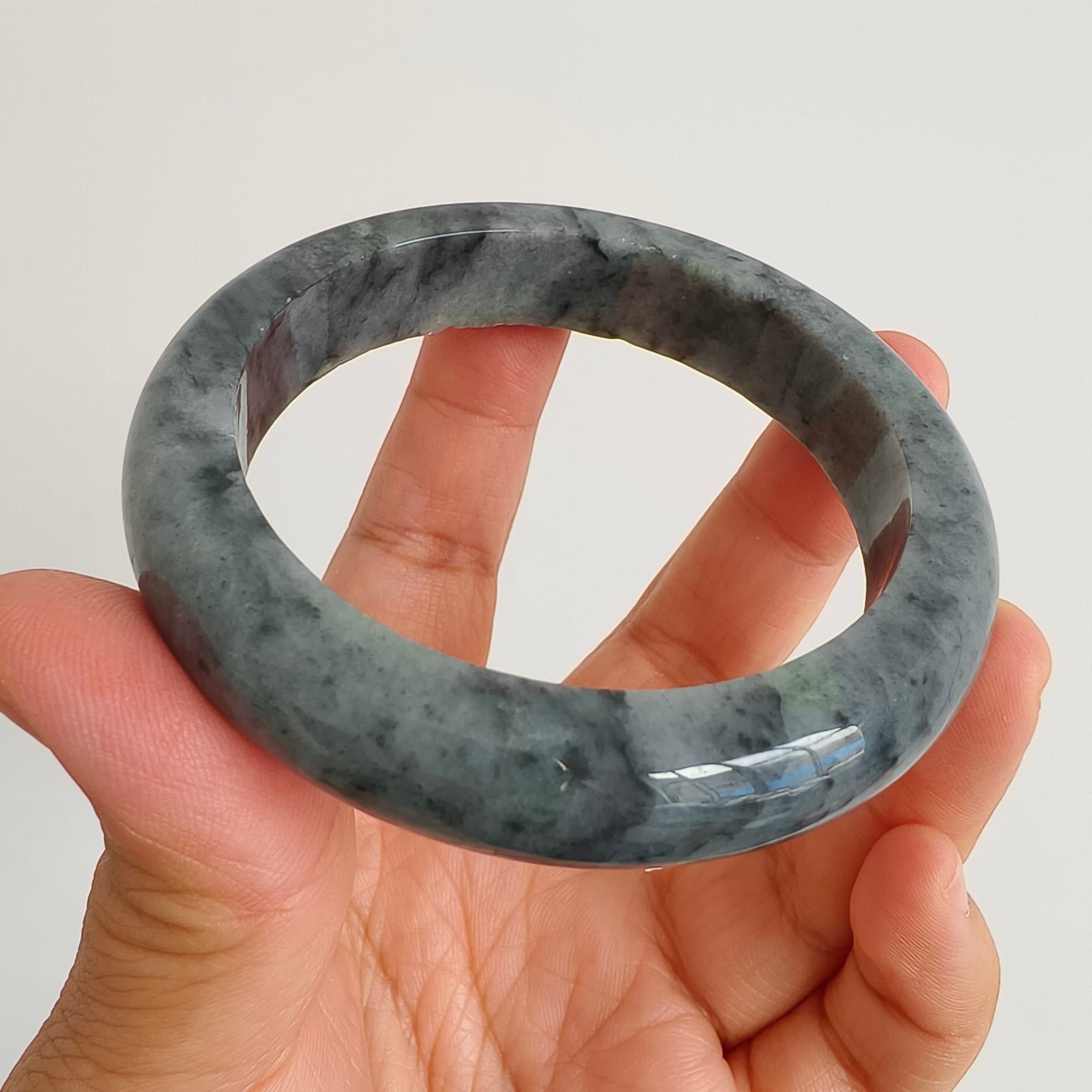 55.5mm Natural Type A Black Chicken Species Burmese Jadeite Round Band Bangle