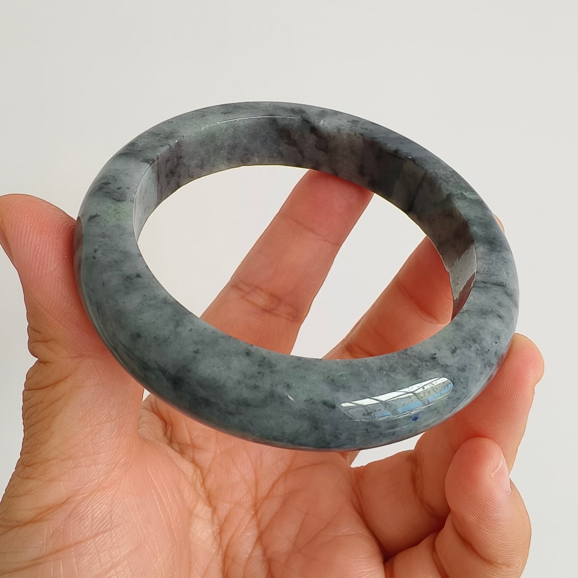 55.5mm Natural Type A Black Chicken Species Burmese Jadeite Round Band Bangle