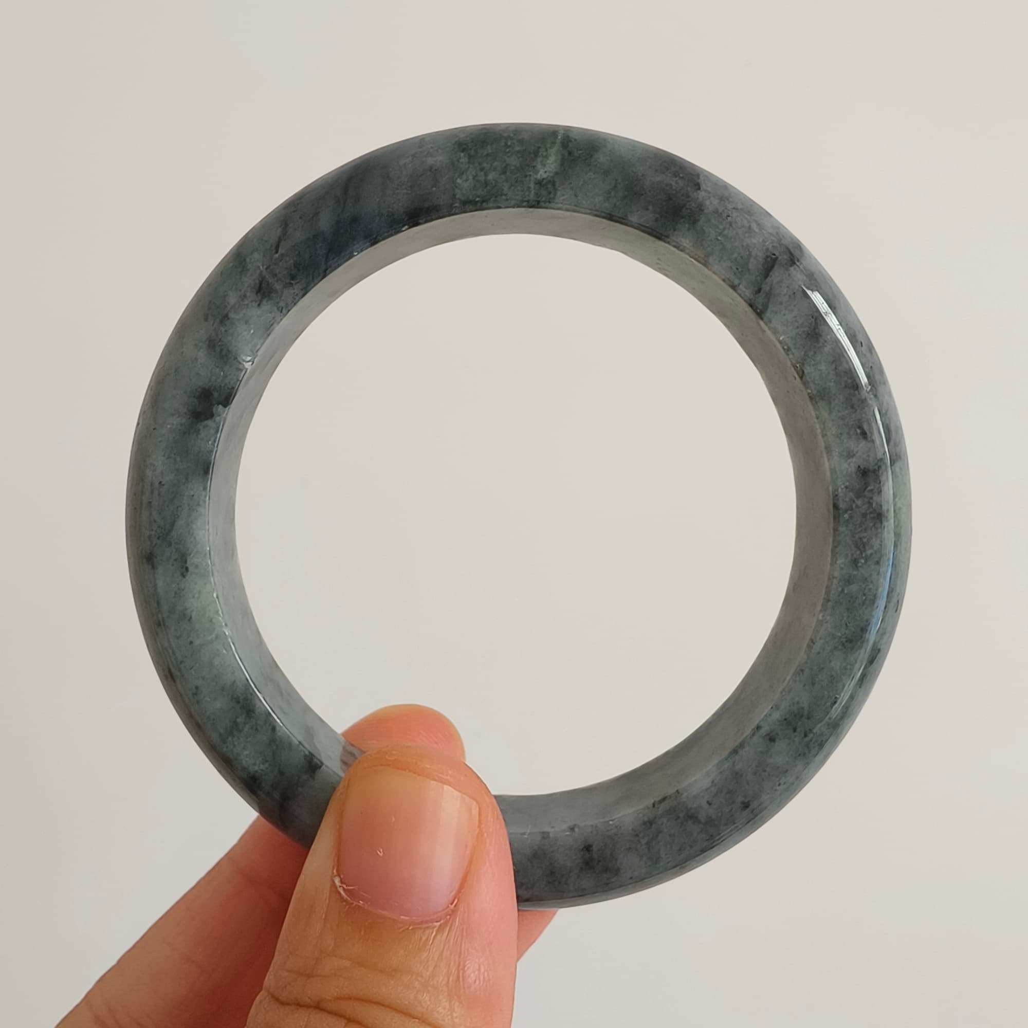 55.5mm Natural Type A Black Chicken Species Burmese Jadeite Round Band Bangle