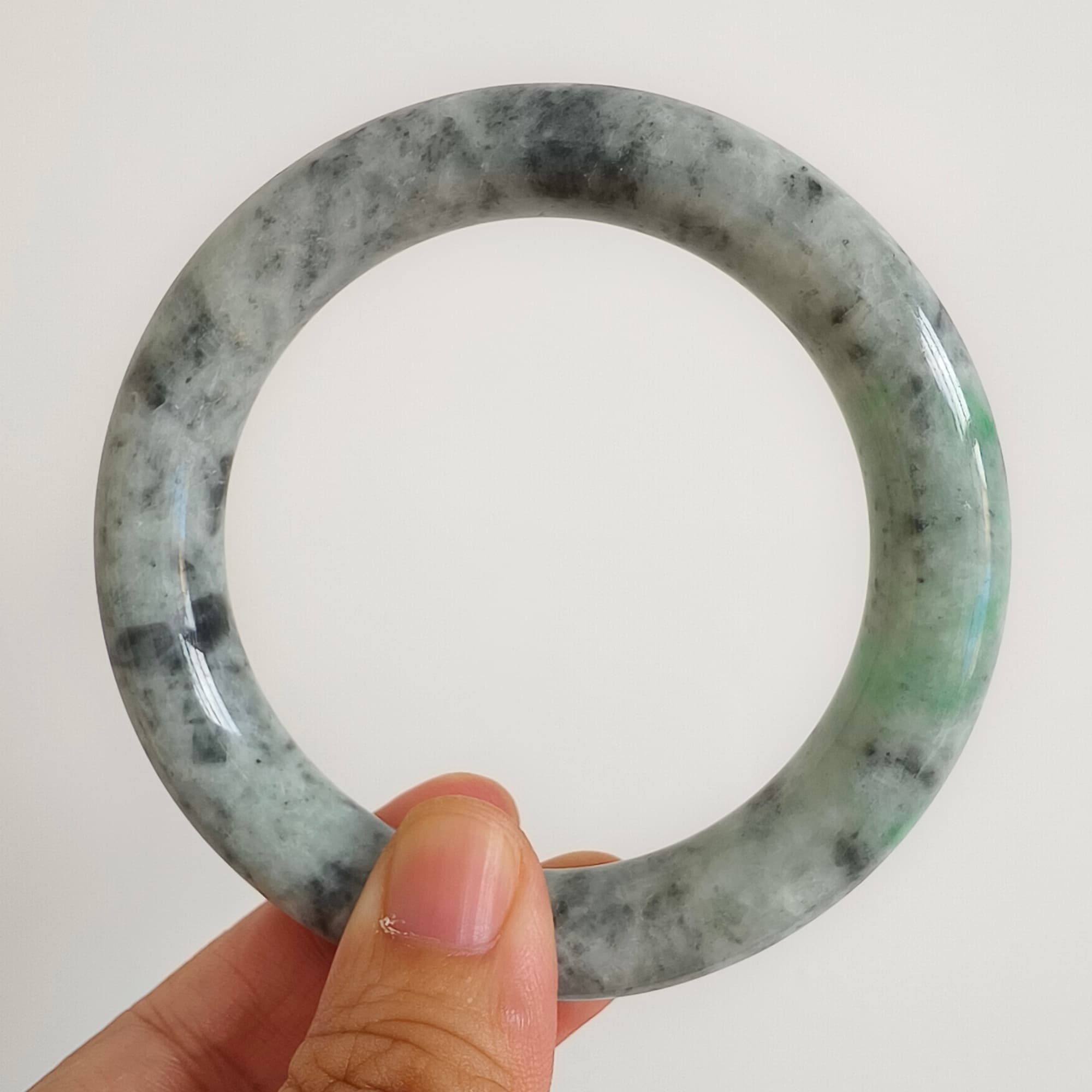 DDP 62mm Natural Type A Black Chicken Species Burmese Jadeite Round Band Bangle
