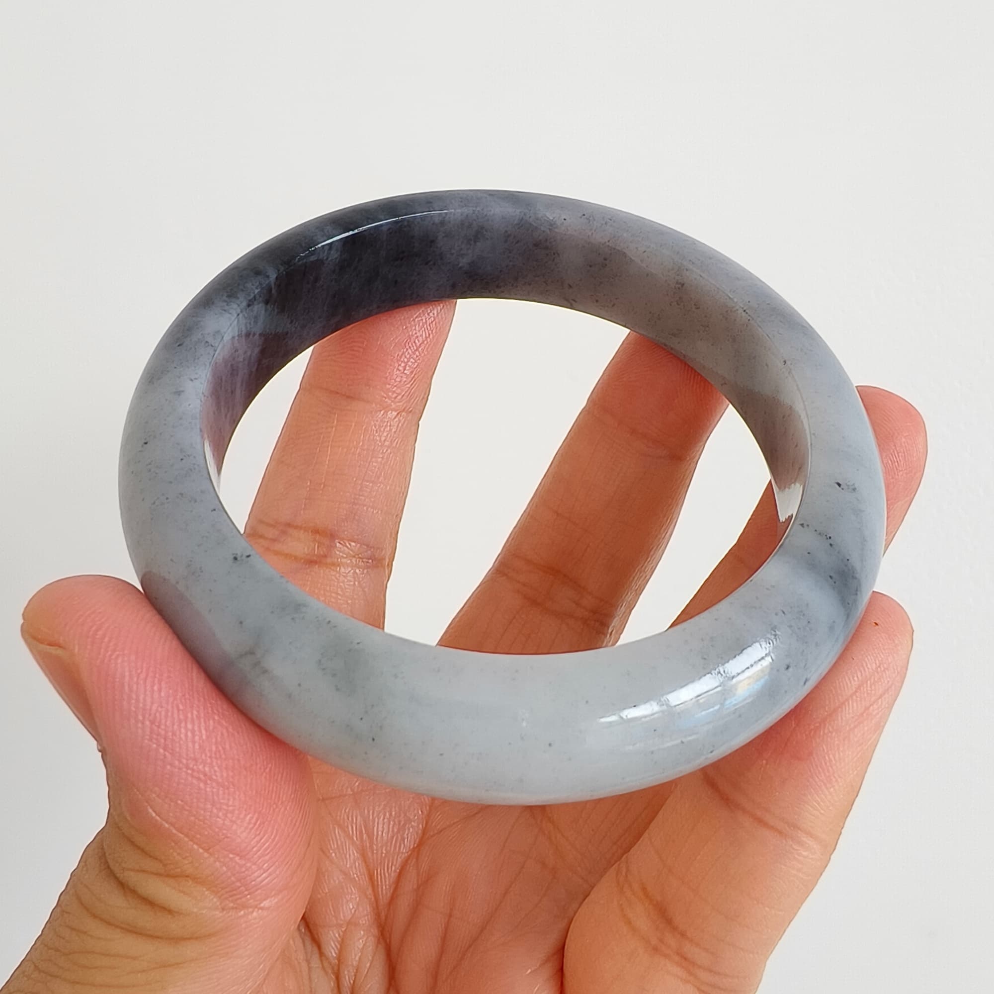 DDP 56.5mm Natural Type A Black Chicken Species Burmese Jadeite Round Band Bangle