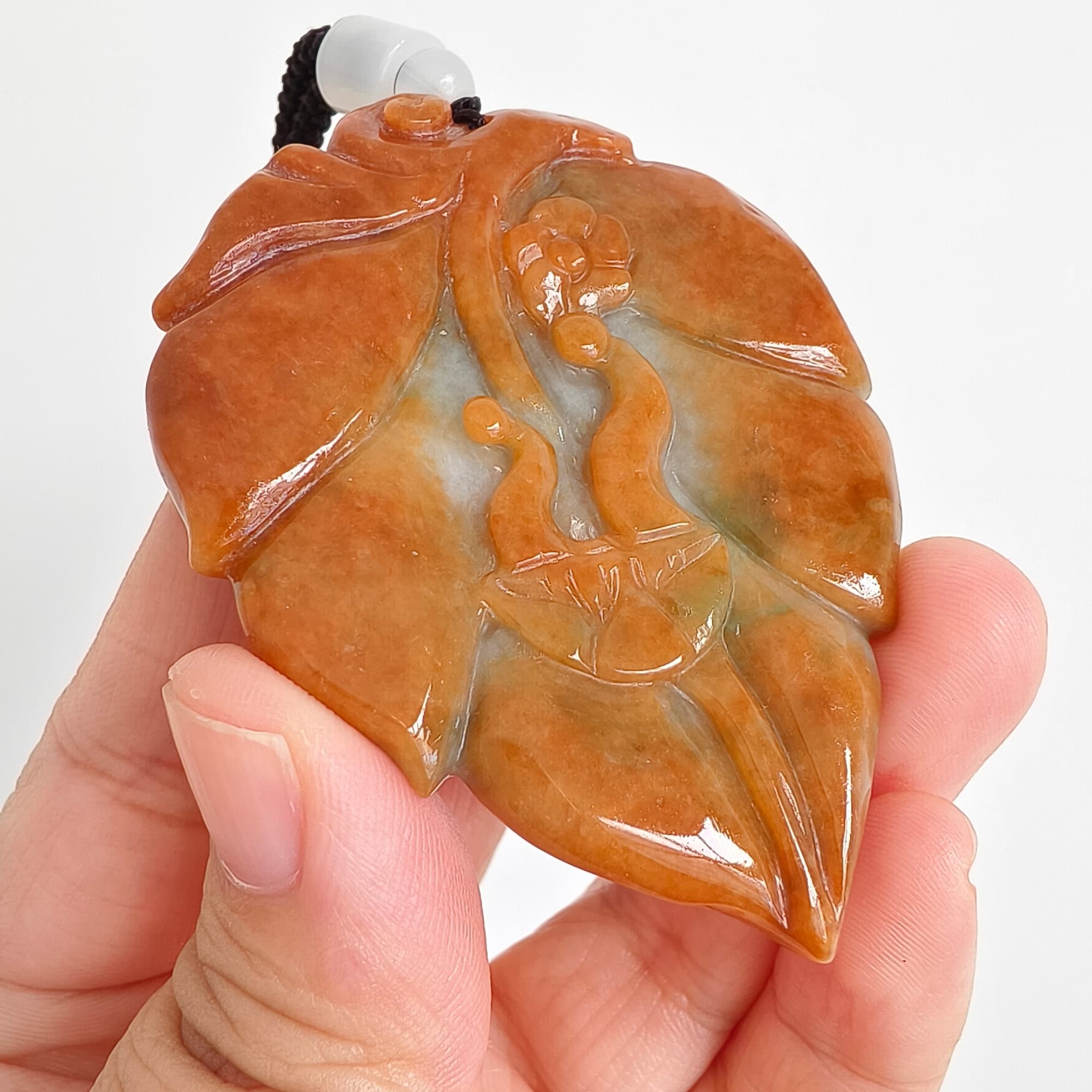 DDP 65.5mm Natural Certificated Red Burmese Jadeite Leaf Pendant With 悟道 Carved