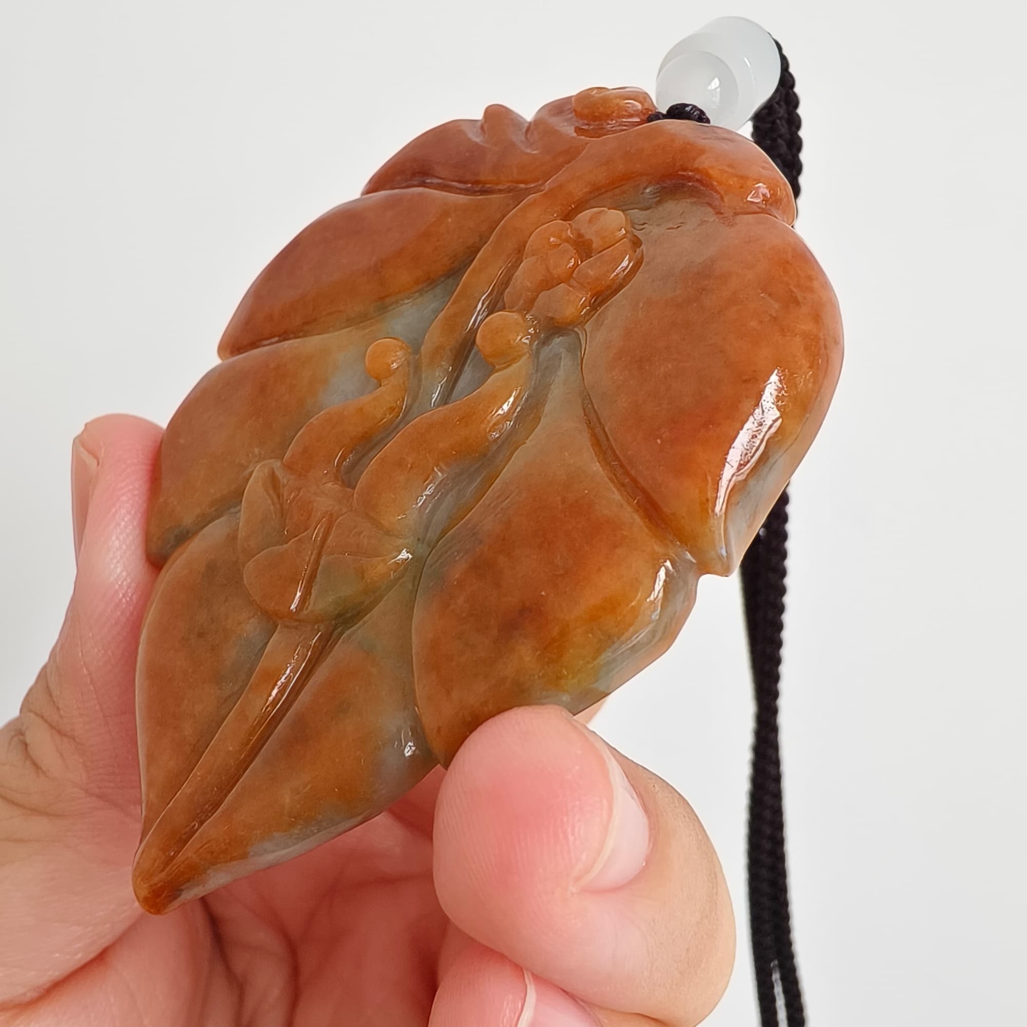 DDP 65.5mm Natural Certificated Red Burmese Jadeite Leaf Pendant With 悟道 Carved