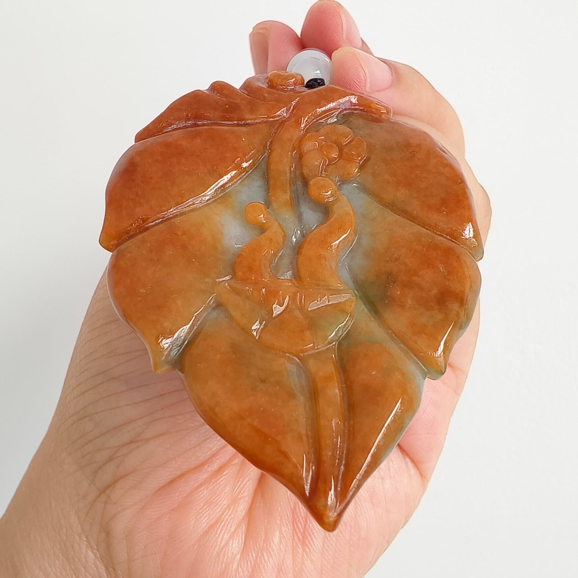 DDP 65.5mm Natural Certificated Red Burmese Jadeite Leaf Pendant With 悟道 Carved