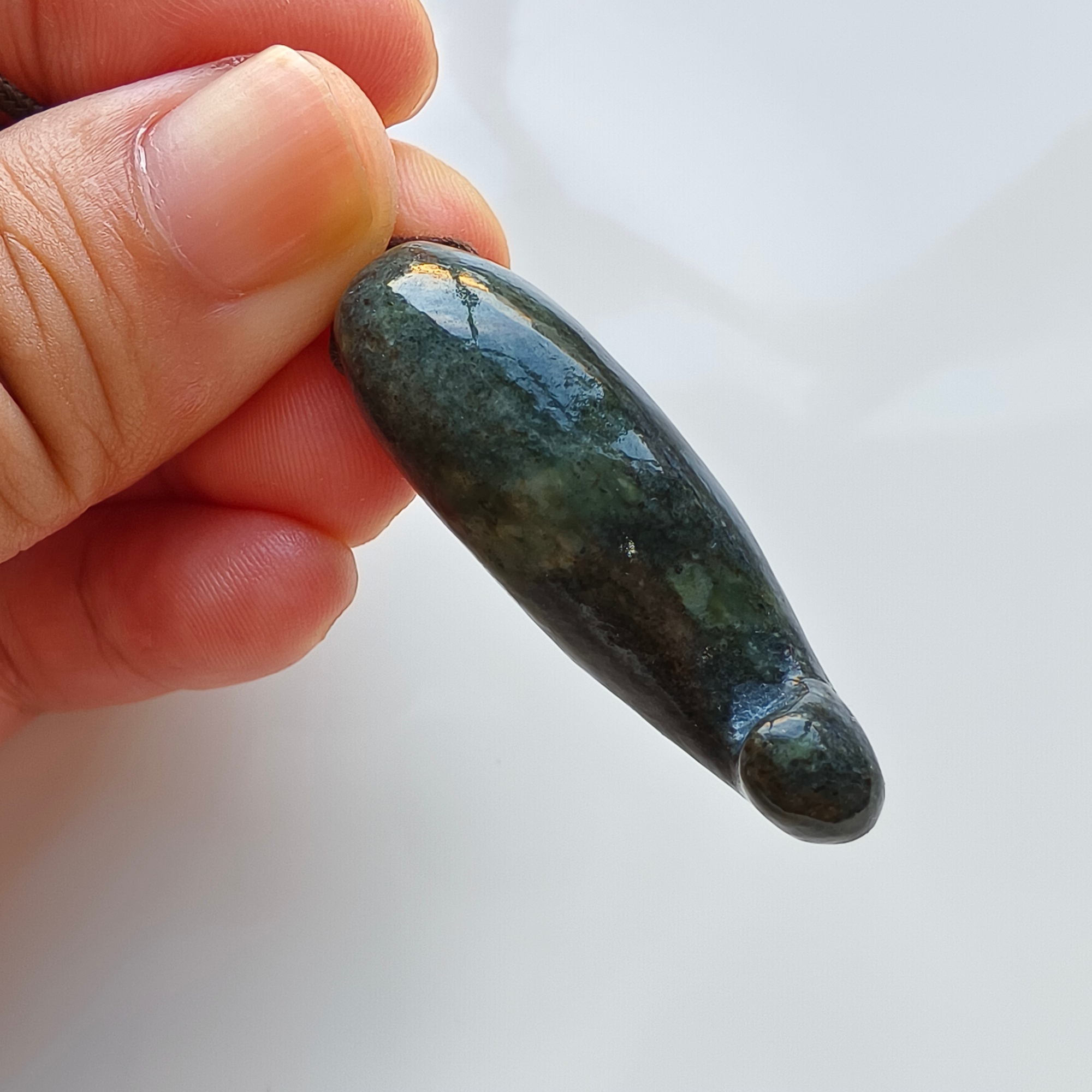 DDP 40mm Natural Black Genuine Precious Nephrite Fish Pendant