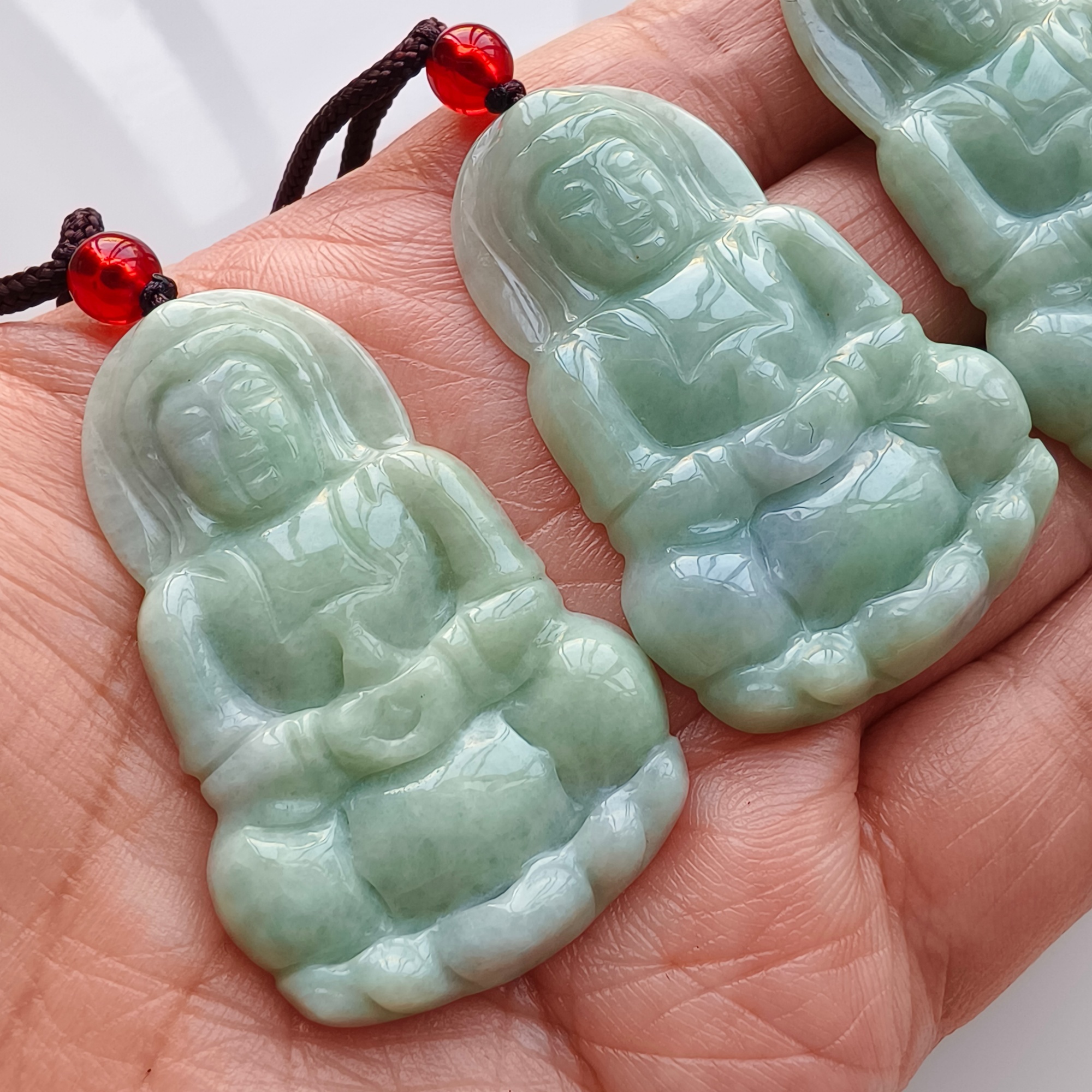 DDP 46-49mm Natural Type A Untreated Green Burmese Jadeite Guanyin Pendant