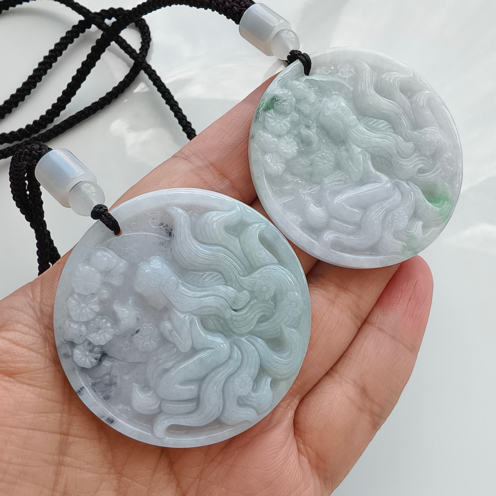 DDP 46mm Natural Type A Untreated Green White Burmese Jadeite Round Pendant With Nine Tailed Fox Carved