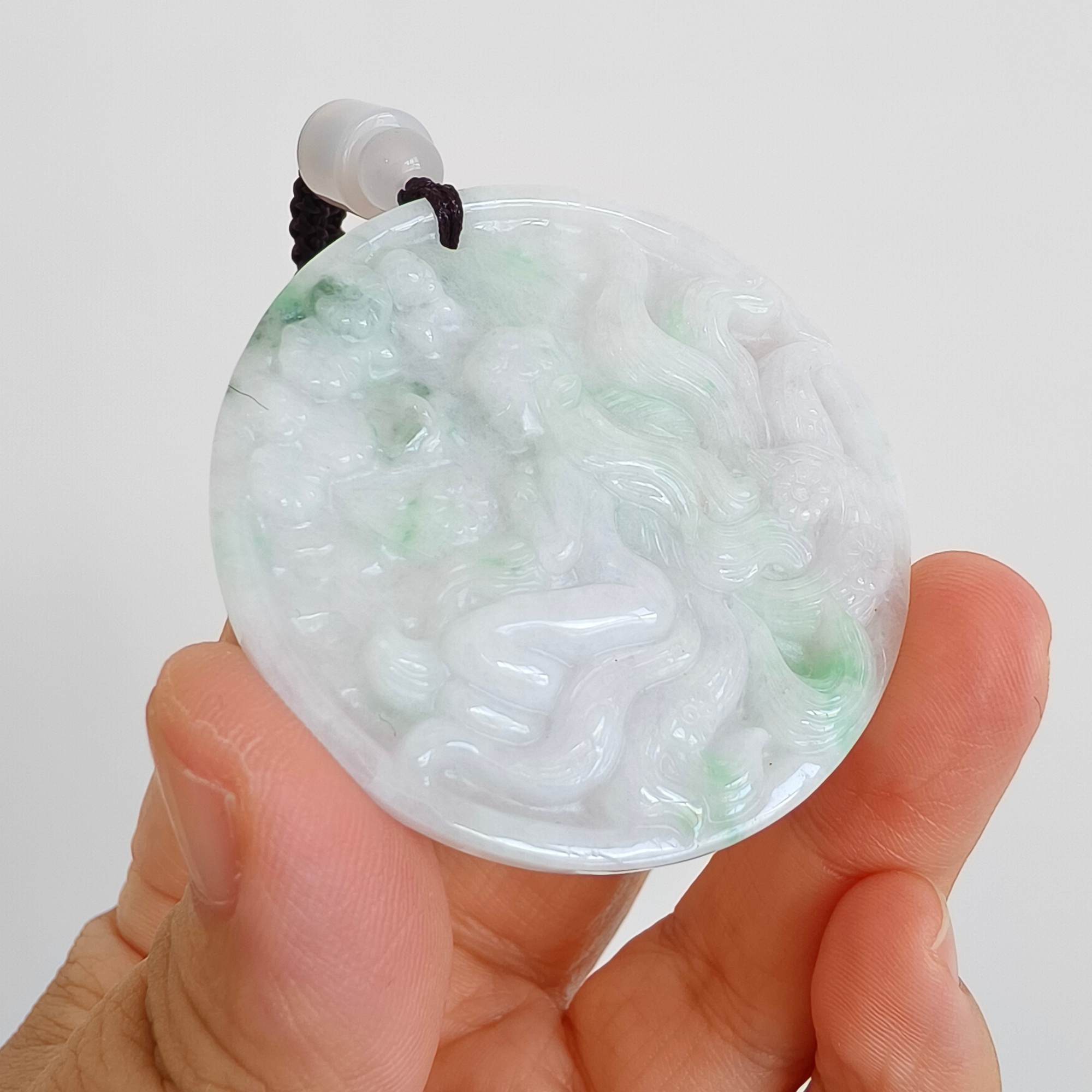 DDP 46mm Natural Type A Untreated Green White Burmese Jadeite Round Pendant With Nine Tailed Fox Carved