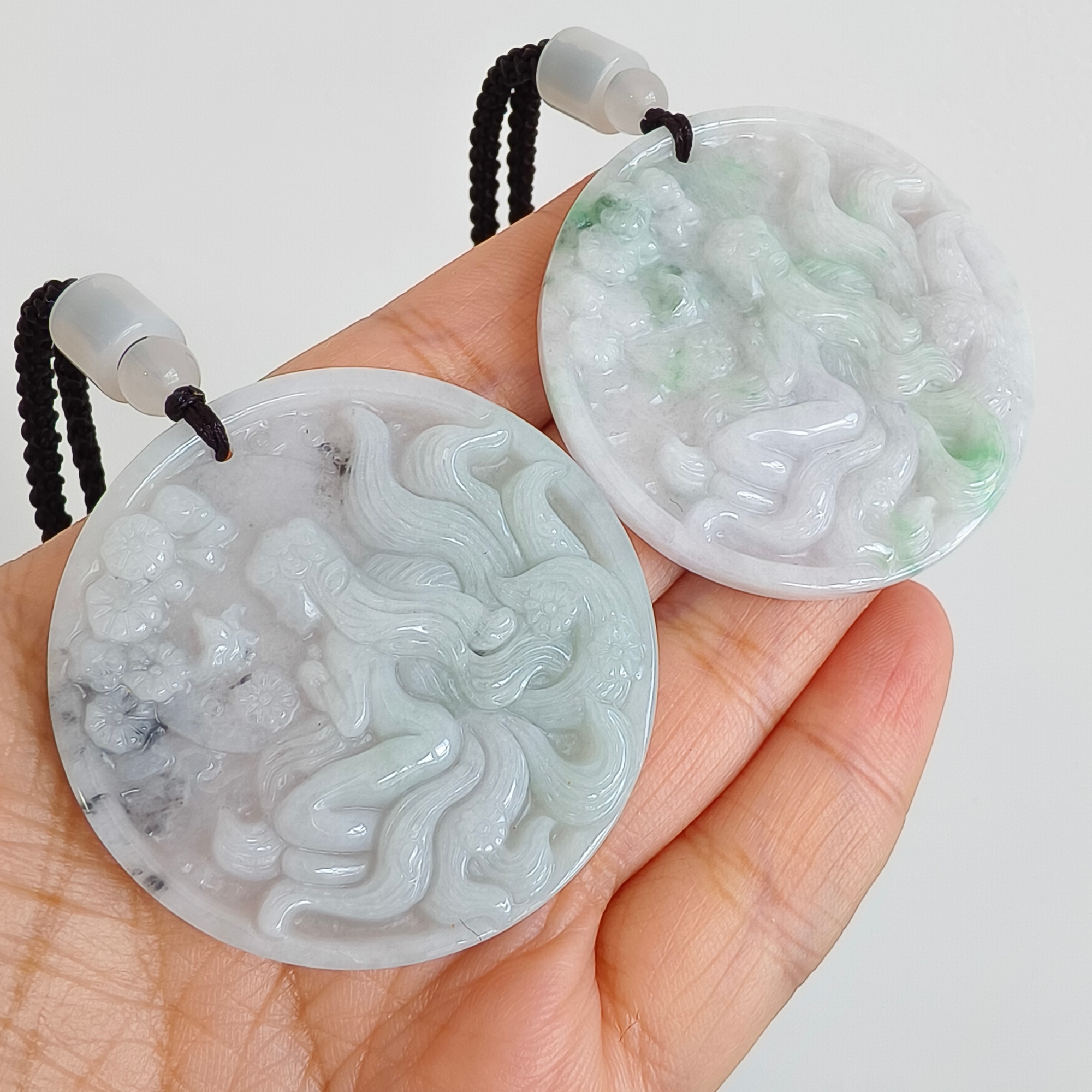 DDP 46mm Natural Type A Untreated Green White Burmese Jadeite Round Pendant With Nine Tailed Fox Carved