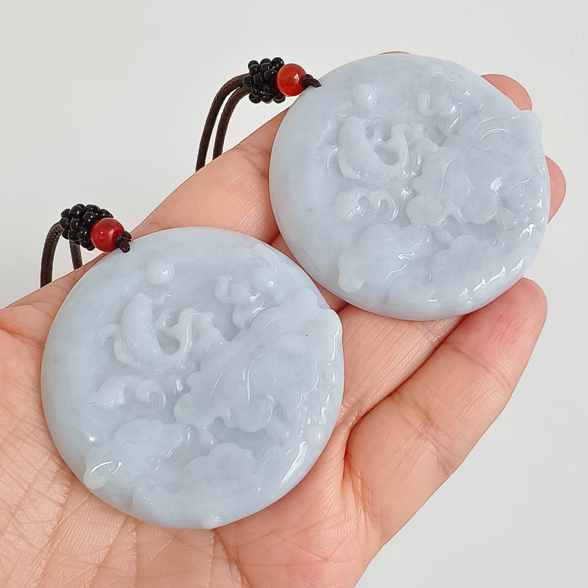 DDP 50mm Natural Type A  Certificated Untreated Light Lavender Burmese Jadeite Round Pendant With Flower And Fish Carved