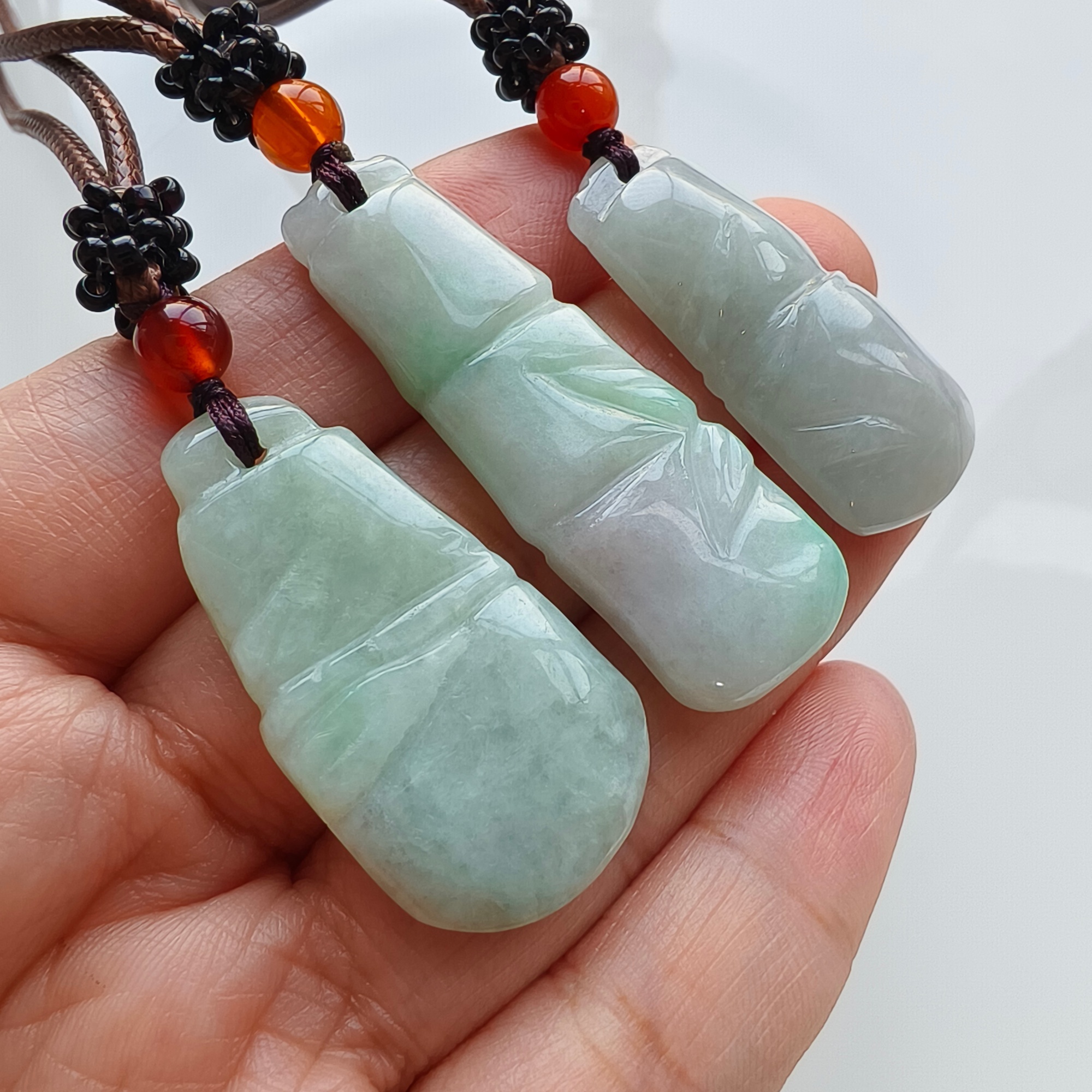 DDP 3pcs 34-45mm Natural Type A Untreated Green Burmese Jadeite Bamboo Joint Pendant