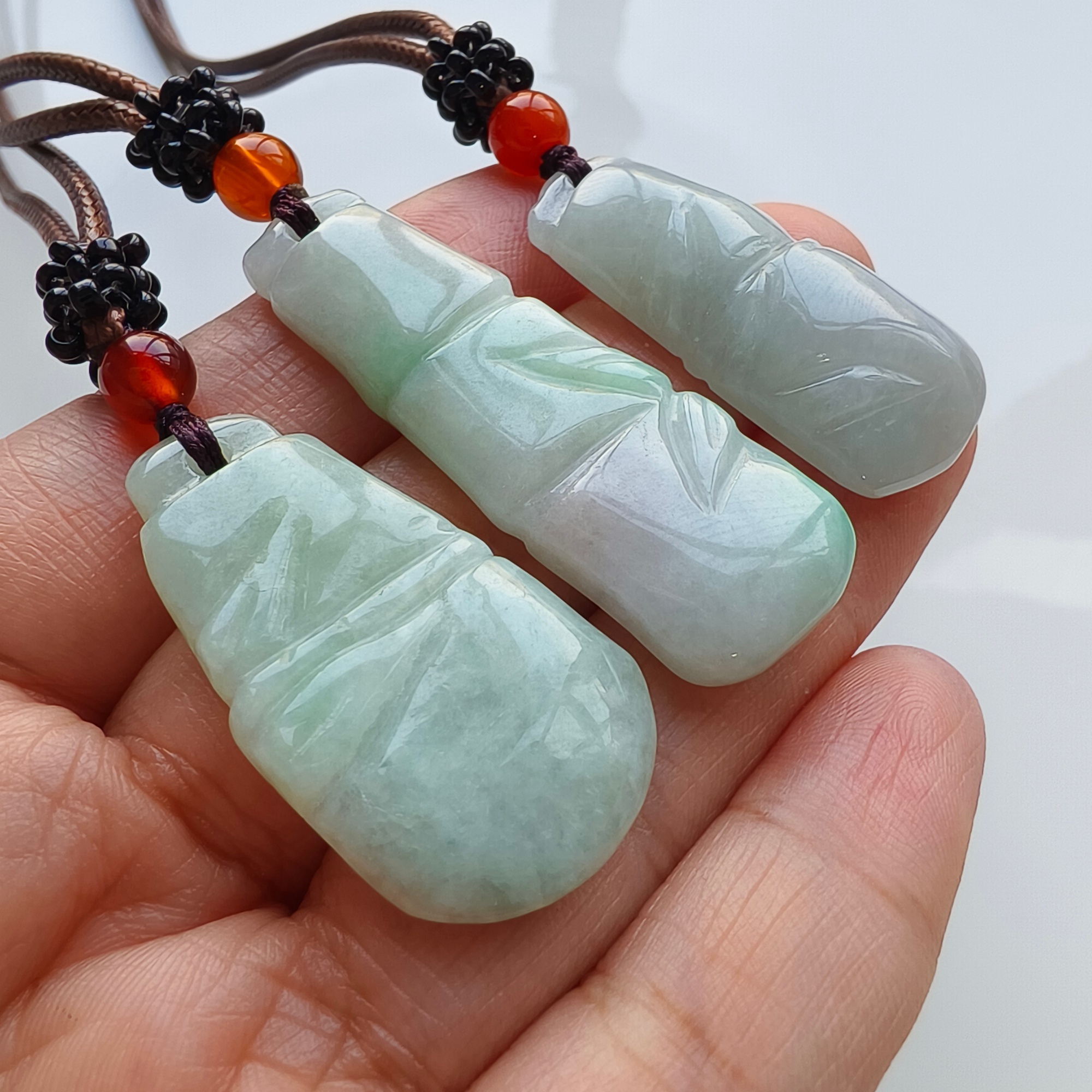 DDP 3pcs 34-45mm Natural Type A Untreated Green Burmese Jadeite Bamboo Joint Pendant