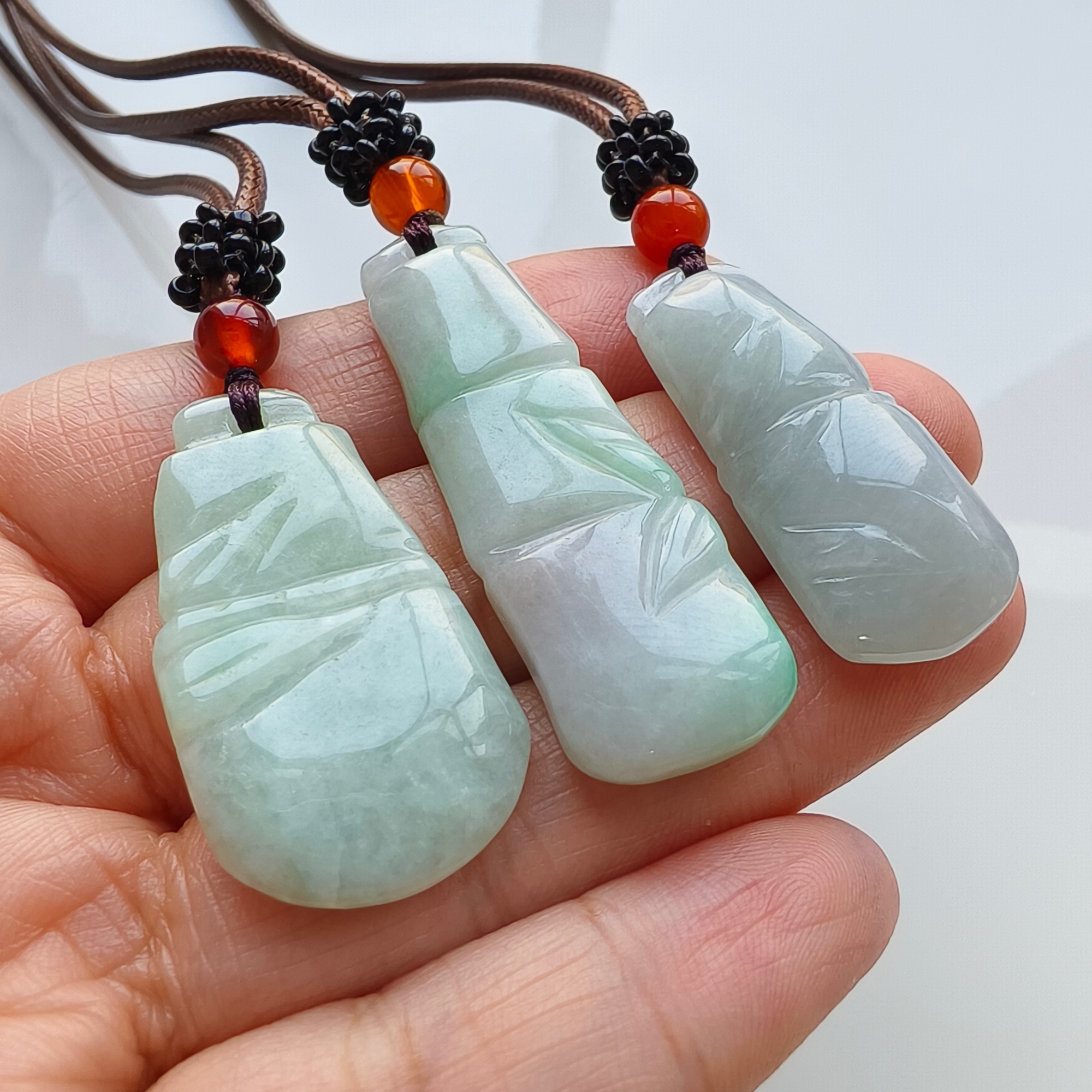 DDP 3pcs 34-45mm Natural Type A Untreated Green Burmese Jadeite Bamboo Joint Pendant