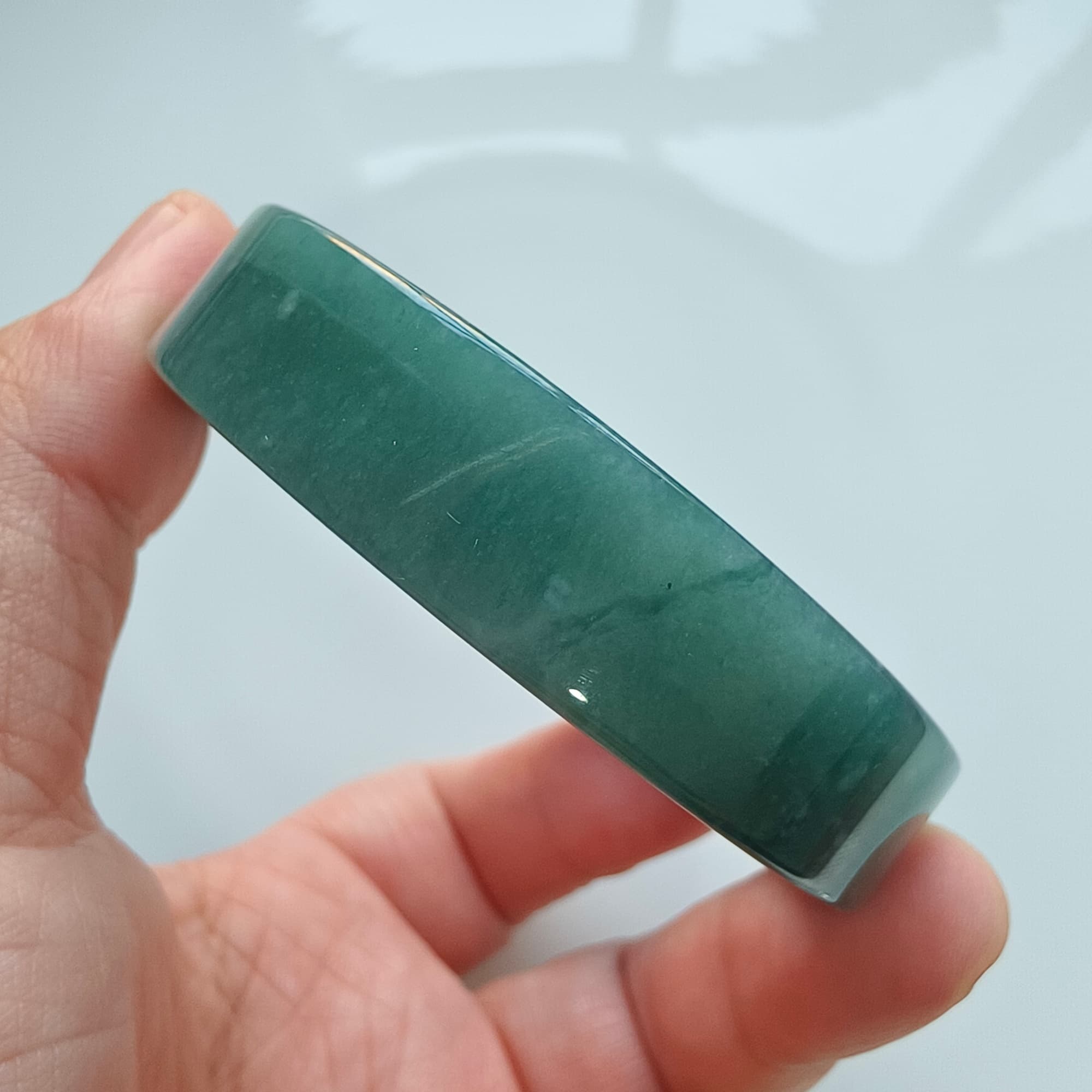DDP 48.5X53mm Natural Type A Blue Yellow Guatemalan Jadeite Round Band Bangle