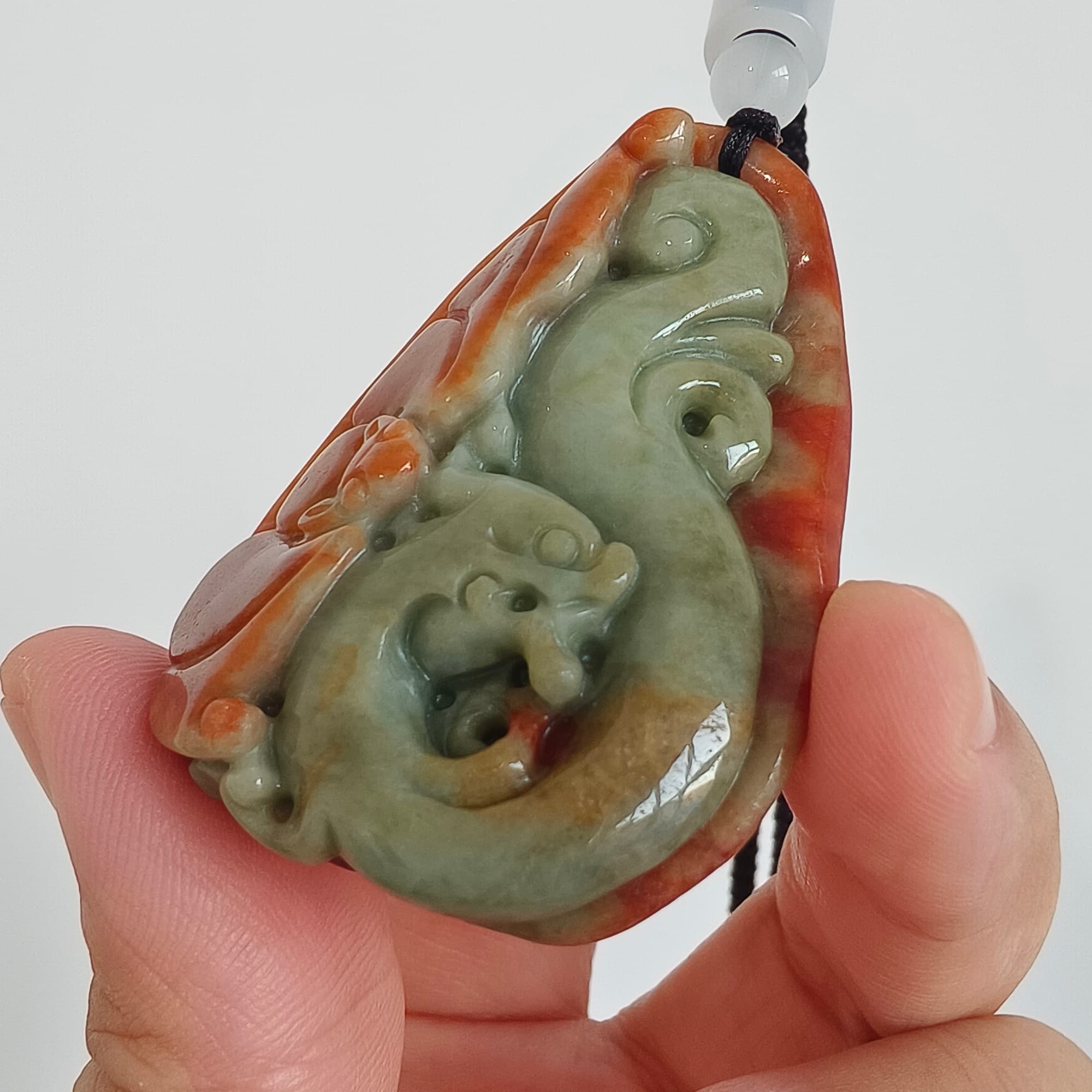 DDP 50mm Natural Certificated Red Green Burmese Jadeite Irregular Pendant With Dragon And Gecko Carved