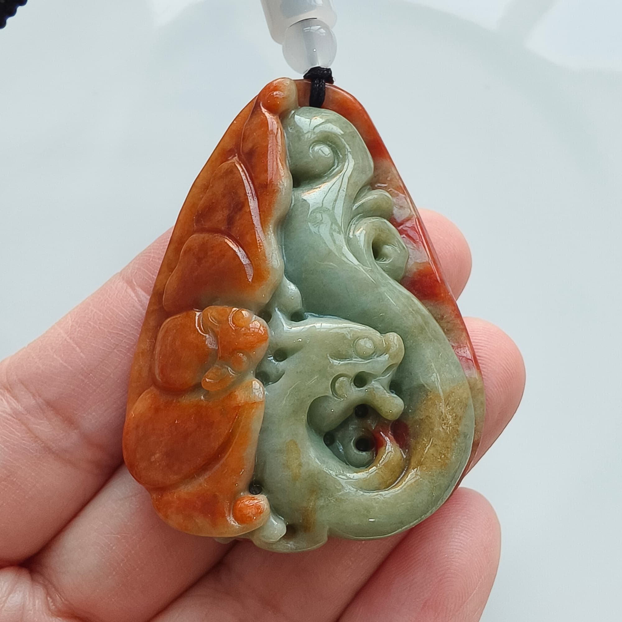 DDP 50mm Natural Certificated Red Green Burmese Jadeite Irregular Pendant With Dragon And Gecko Carved