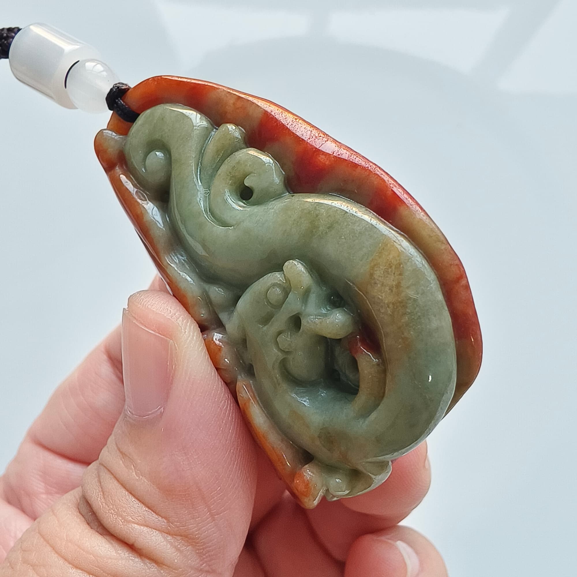 DDP 50mm Natural Certificated Red Green Burmese Jadeite Irregular Pendant With Dragon And Gecko Carved