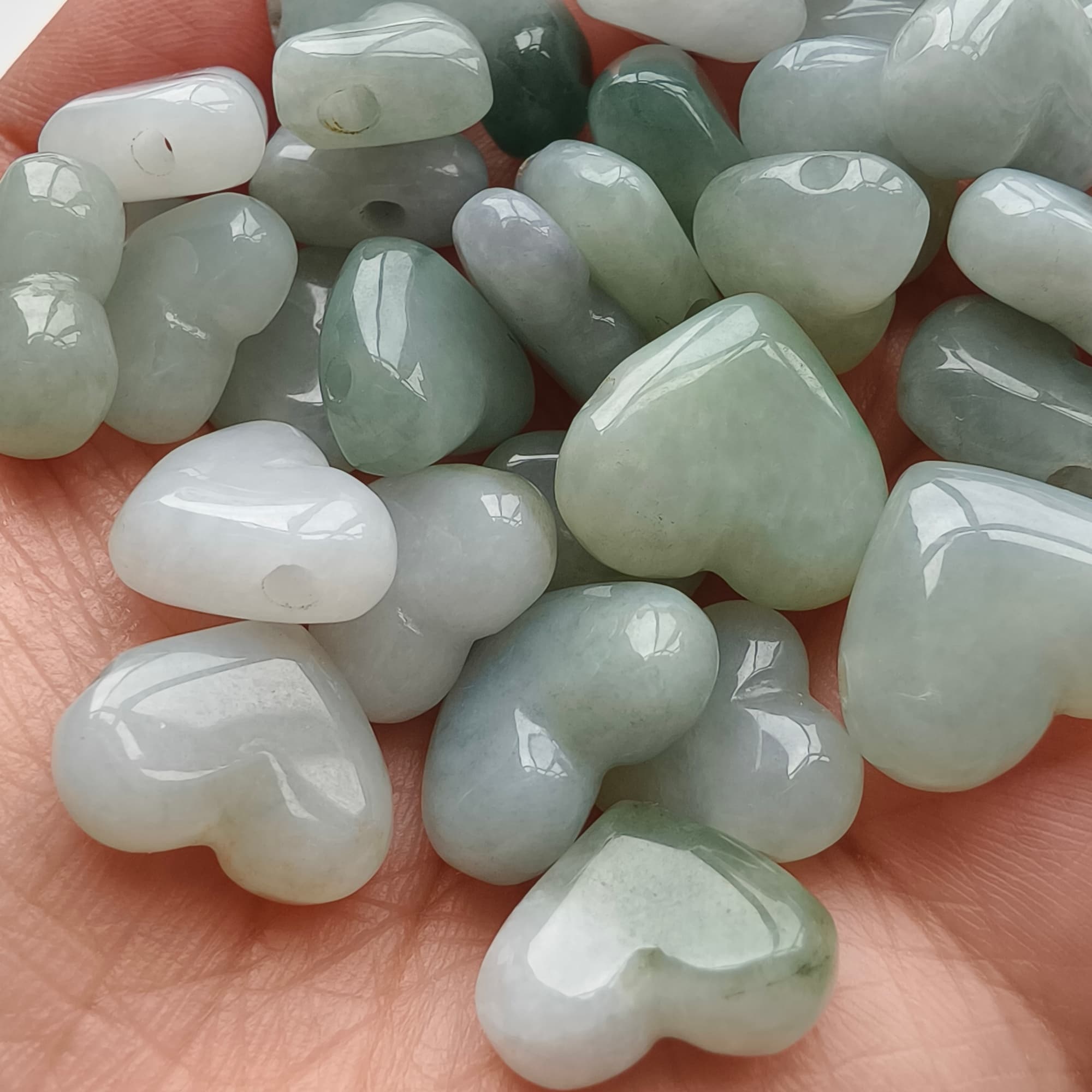DDP 5pcs 13-18mm Natural Certificated Type A Untreated White Green Burmese Jadeite Heart Side Drilled Hole Beads