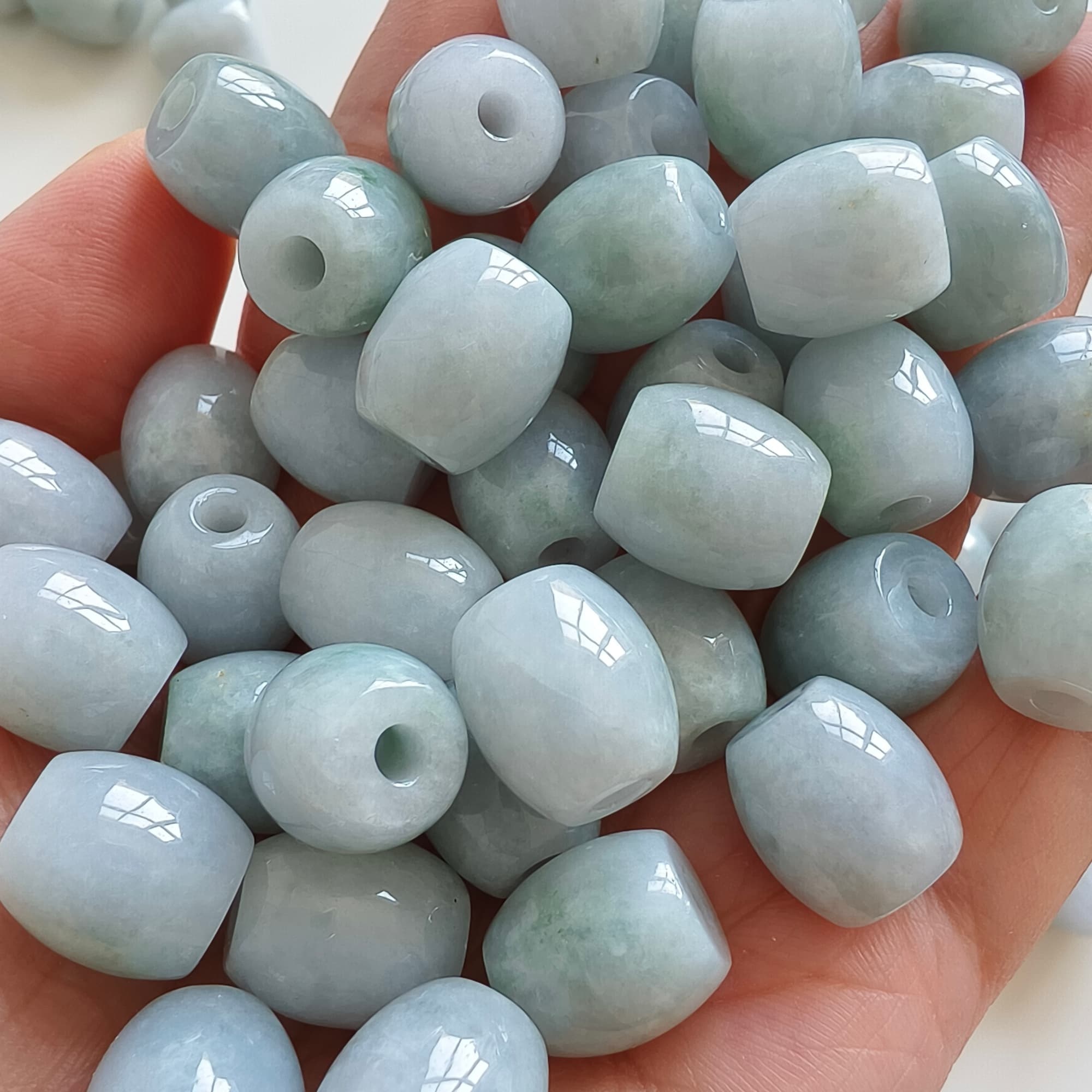 DDP 5pcs 12.5-13.5mm Natural Certificated Type A Untreated Light Green Burmese Jadeite Oval Barrel Beads