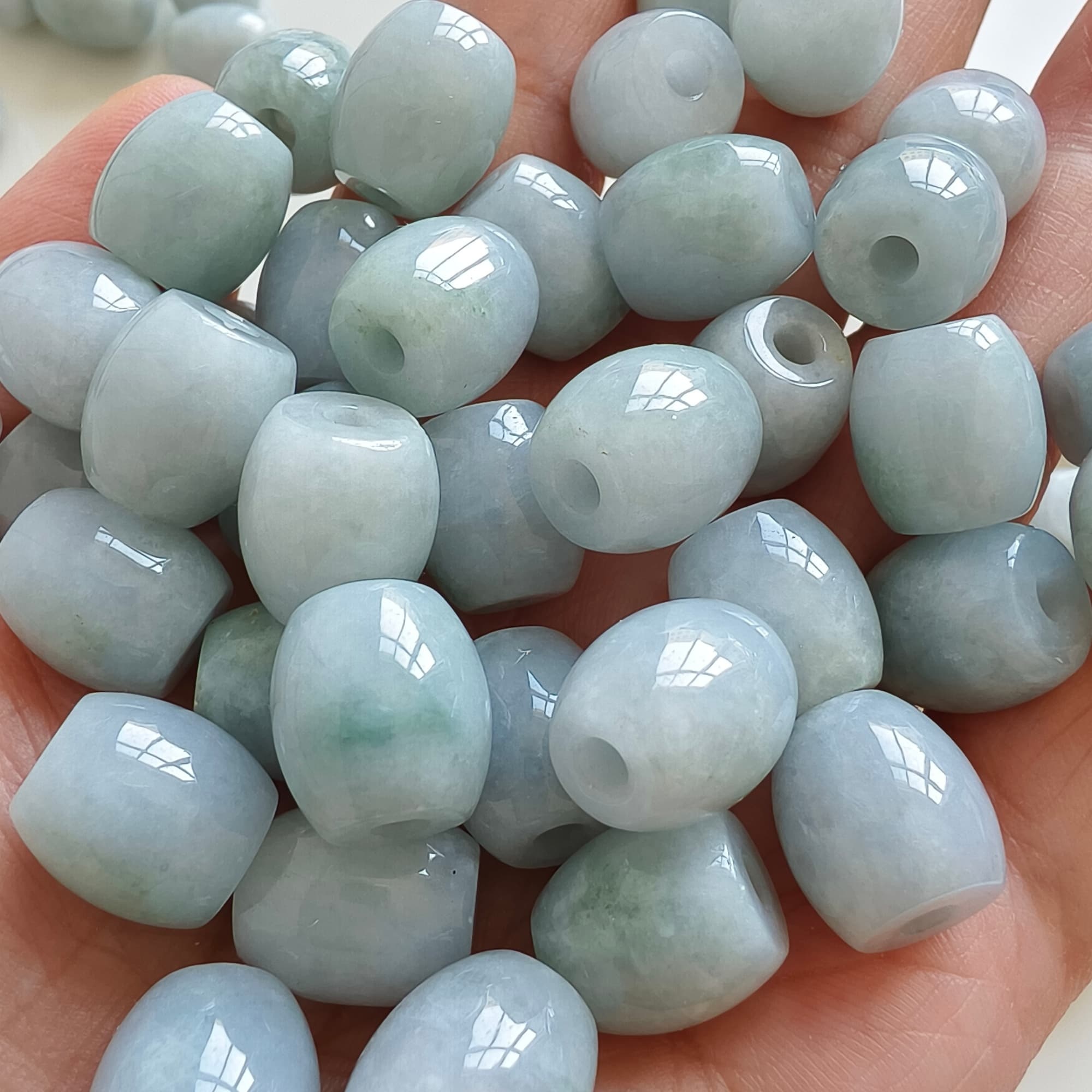 DDP 5pcs 12.5-13.5mm Natural Certificated Type A Untreated Light Green Burmese Jadeite Oval Barrel Beads