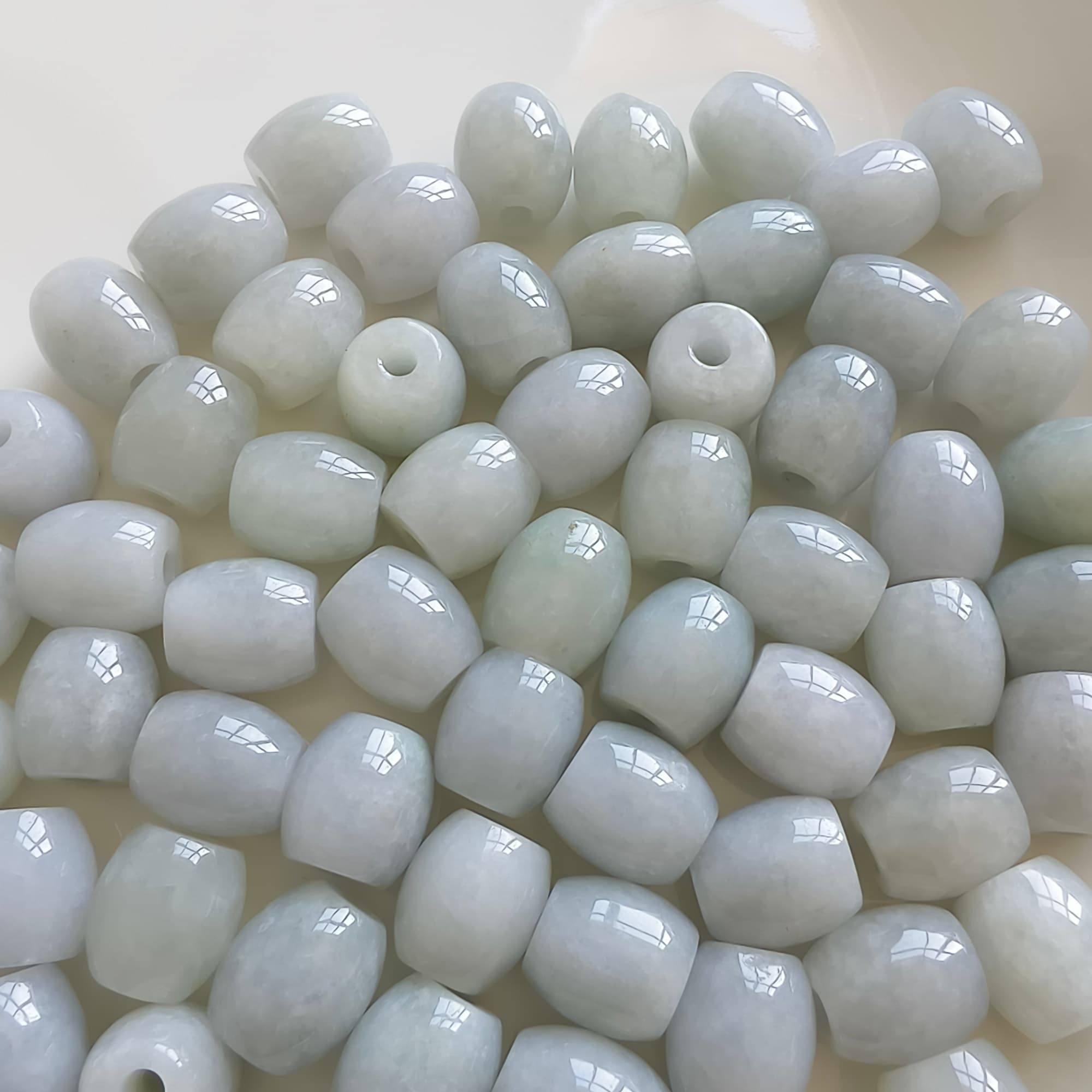 DDP 5pcs 12.5-13.5mm Natural Certificated Type A Untreated Light Green Burmese Jadeite Oval Barrel Beads