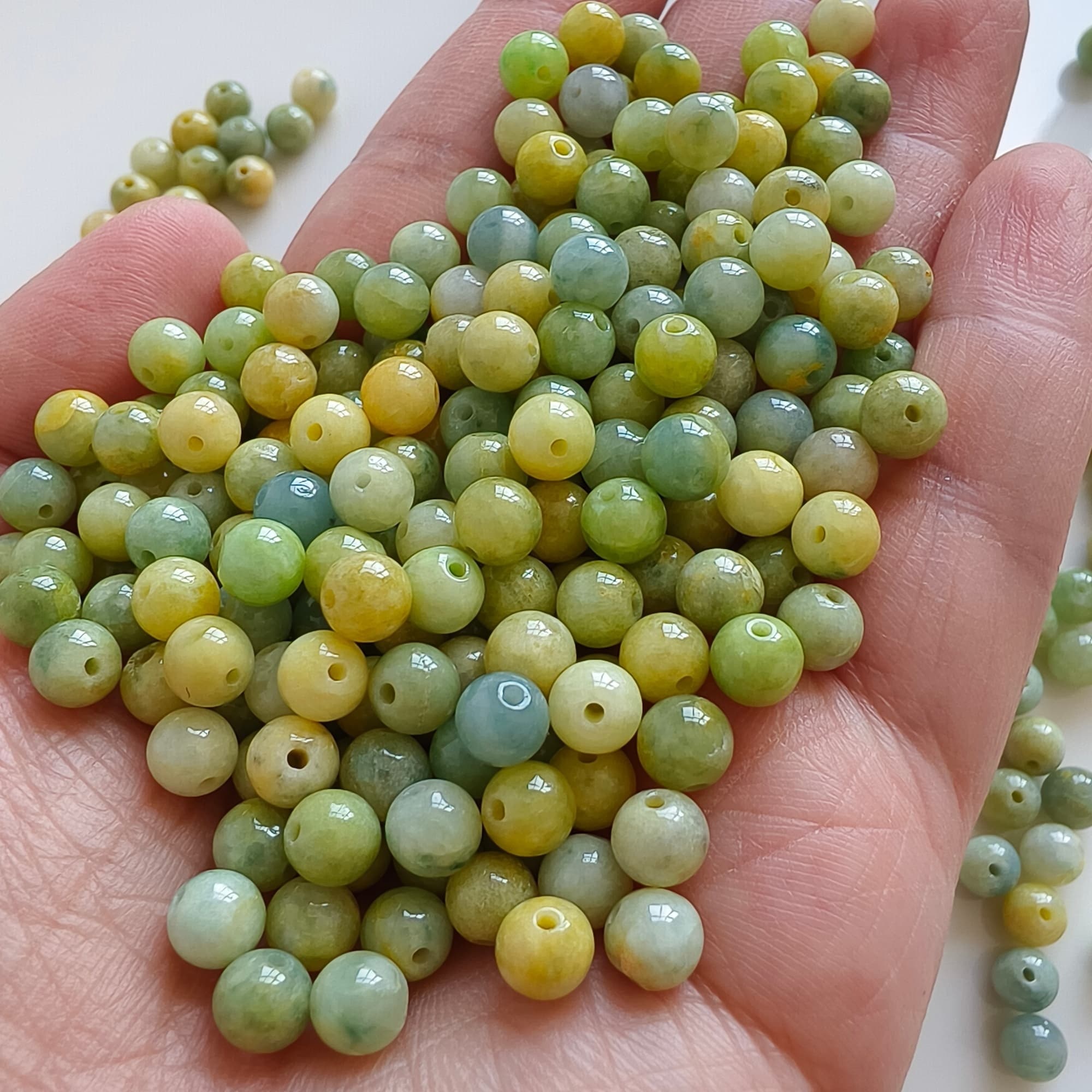 DDP 30pcs 5.8mm Natural Certificated Yellow Green Burmese Jadeite Round Loose Beads