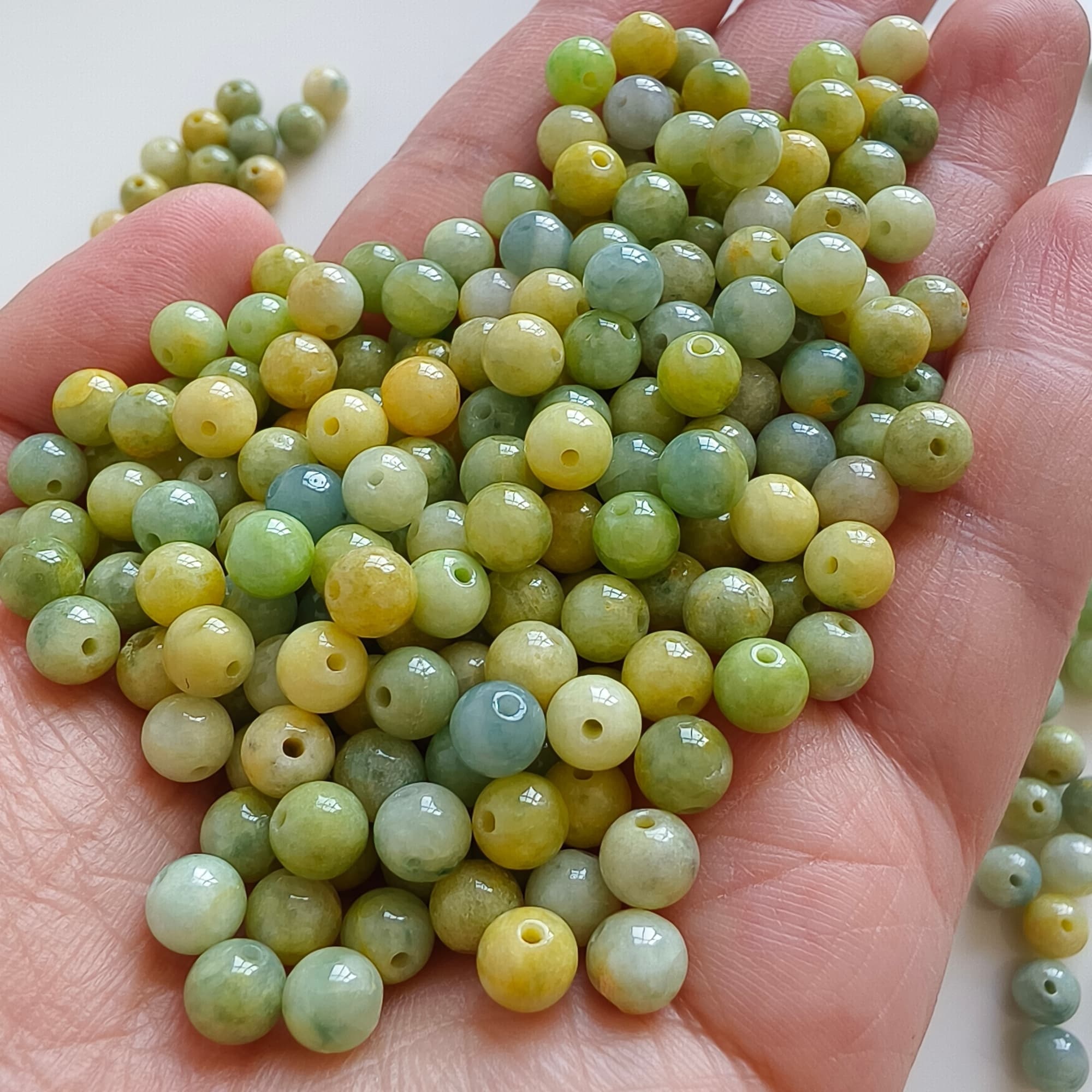 DDP 30pcs 5.8mm Natural Certificated Yellow Green Burmese Jadeite Round Loose Beads