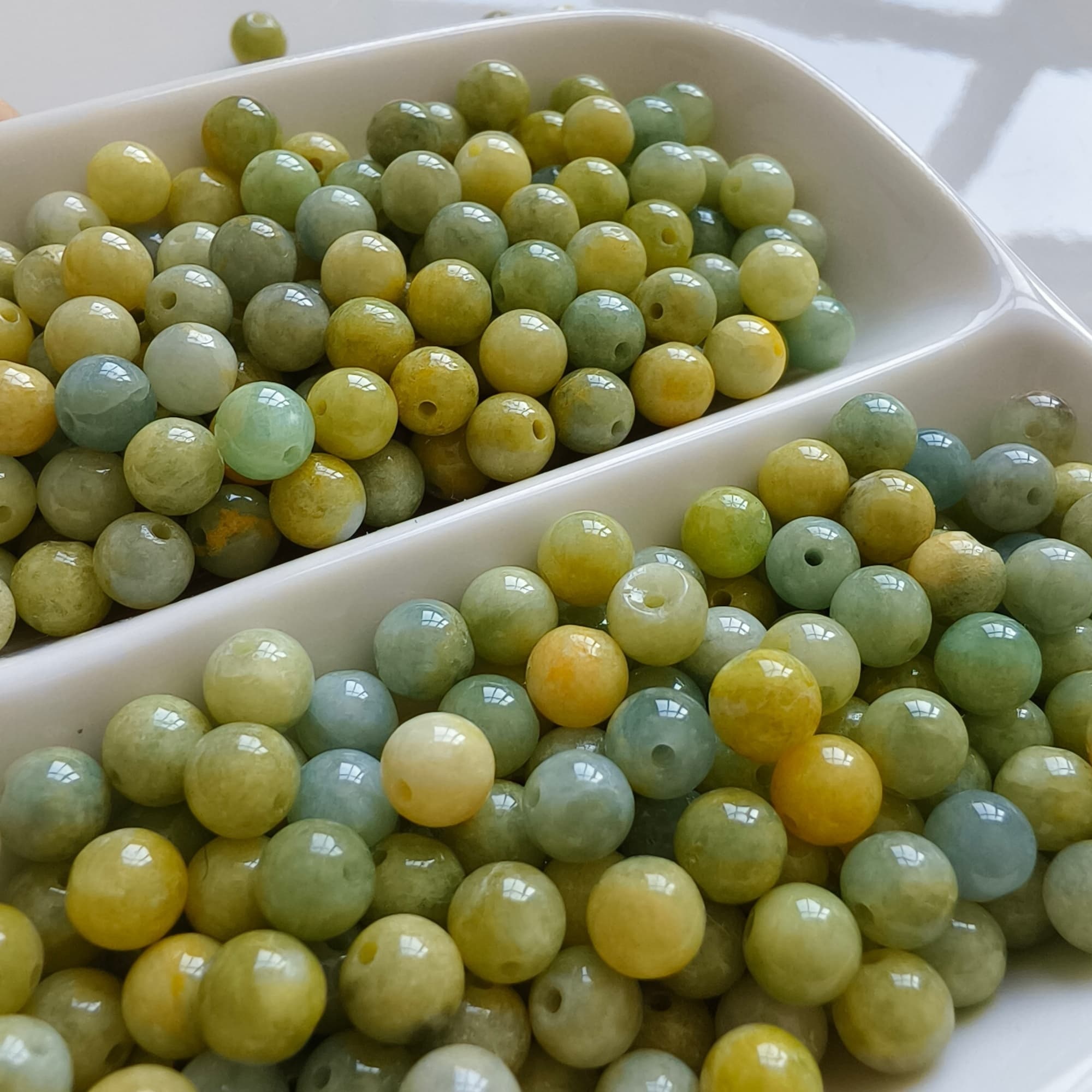 DDP 30pcs 5.8mm Natural Certificated Yellow Green Burmese Jadeite Round Loose Beads