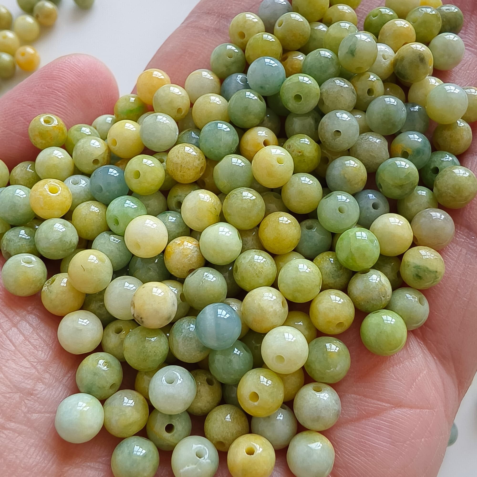 DDP 30pcs 5.8mm Natural Certificated Yellow Green Burmese Jadeite Round Loose Beads