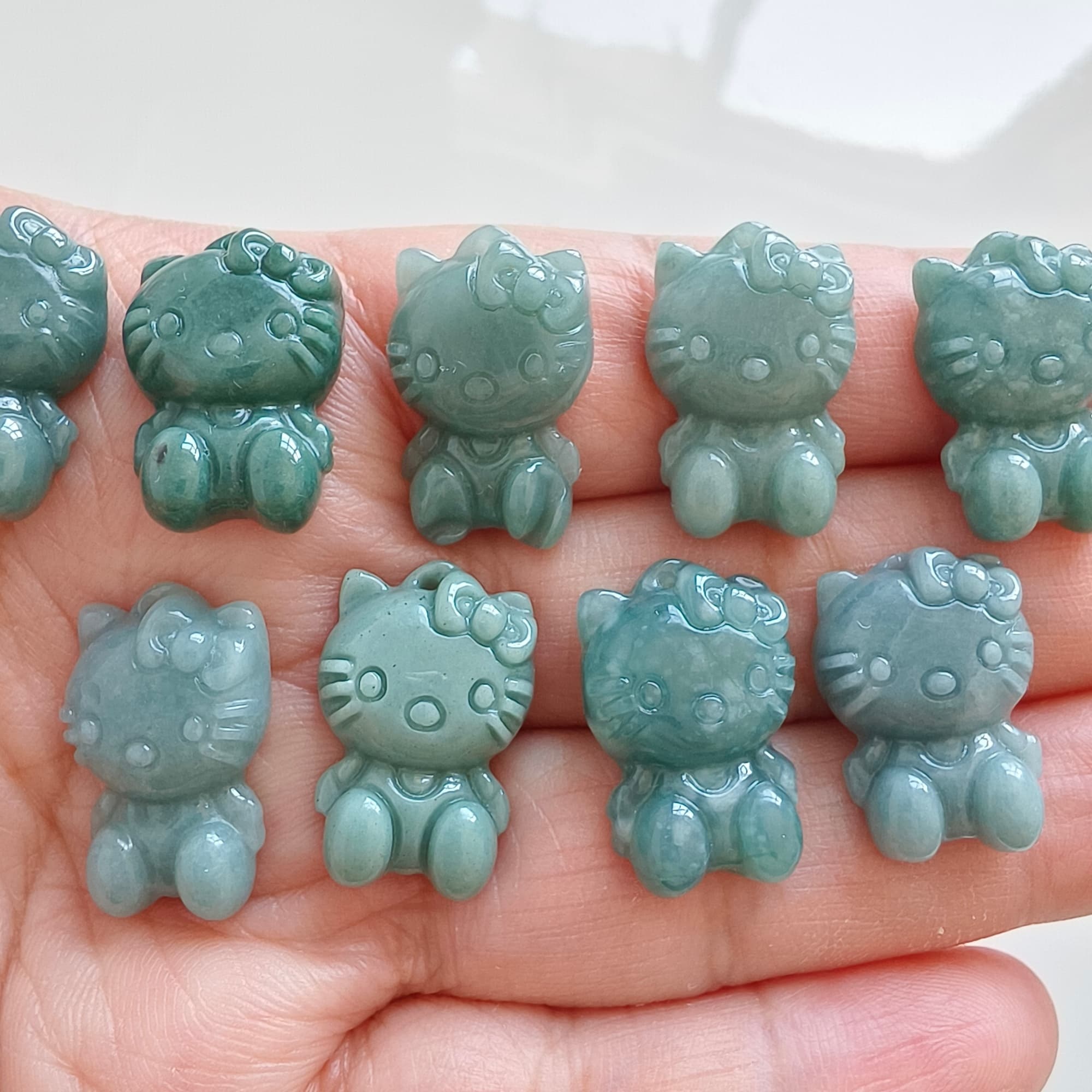 DDP 9pcs 21mm Natural Certificated Type A Blue Guatemalan Jadeite Kitty Beads