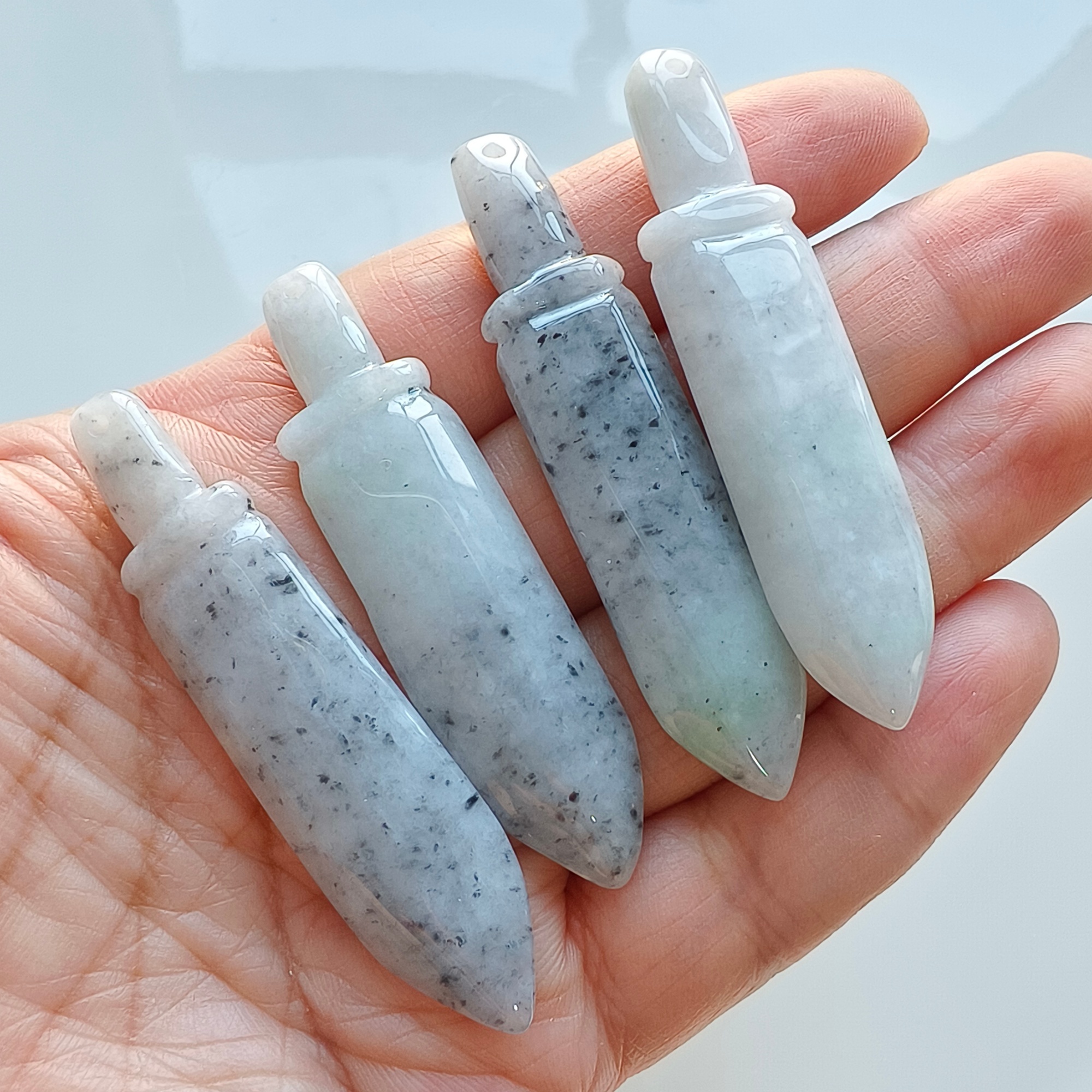 DDP 2pcs 57.5-60.5mm Natural Certificated Type A Black Chicken Species Burmese Jadeite Sword Pendant