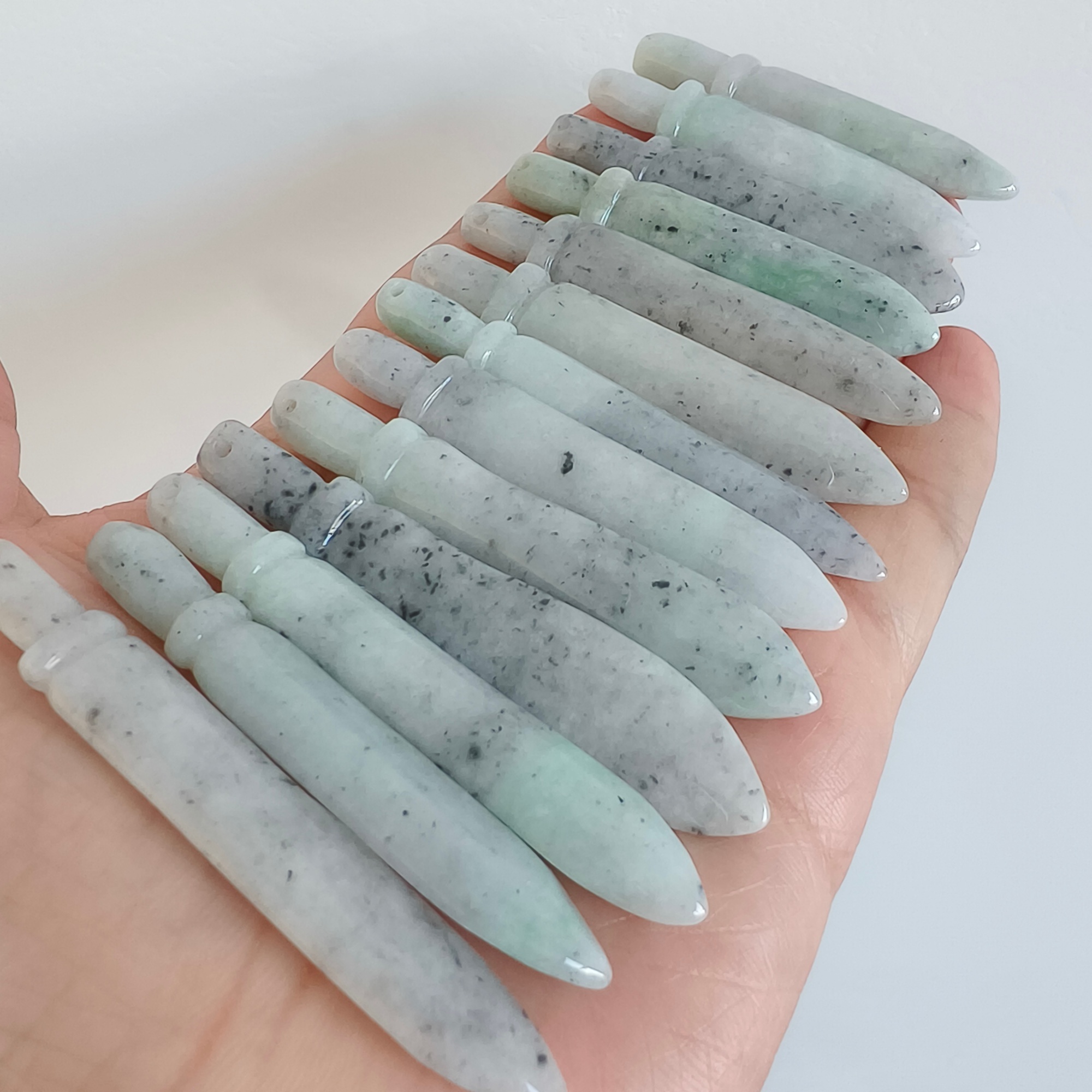 DDP 2pcs 55.5-62.5mm Natural Certificated Type A Black Chicken Species Burmese Jadeite Sword Pendant