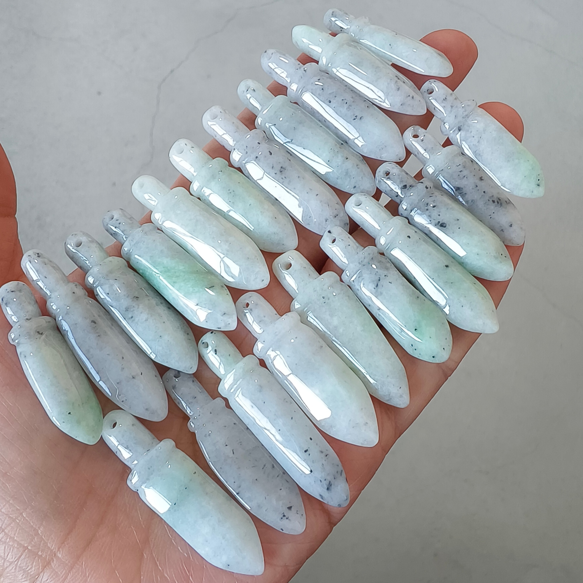 DDP 5pcs 35-43.5mm Natural Certificated Type A Black Chicken Species Burmese Jadeite Sword Pendant