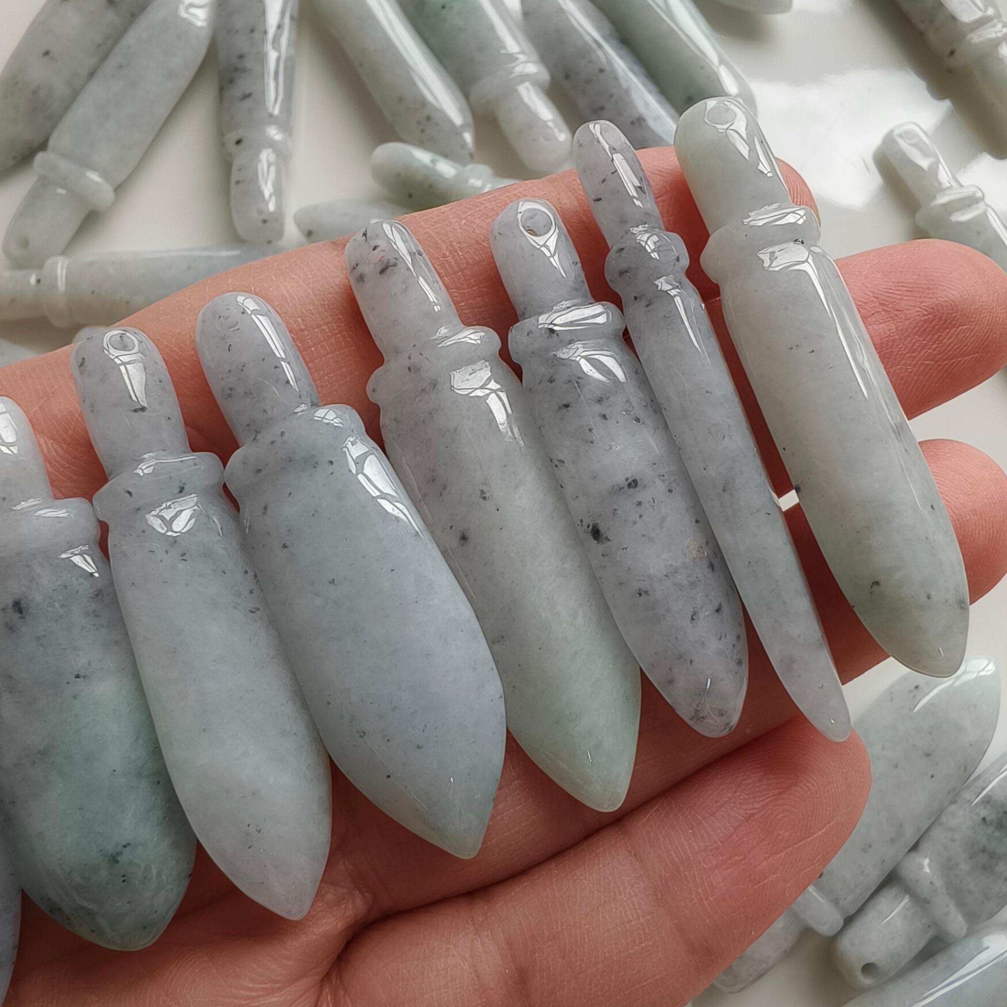DDP 3pcs 43-50mm Natural Certificated Type A Black Chicken Species Burmese Jadeite Sword Pendant