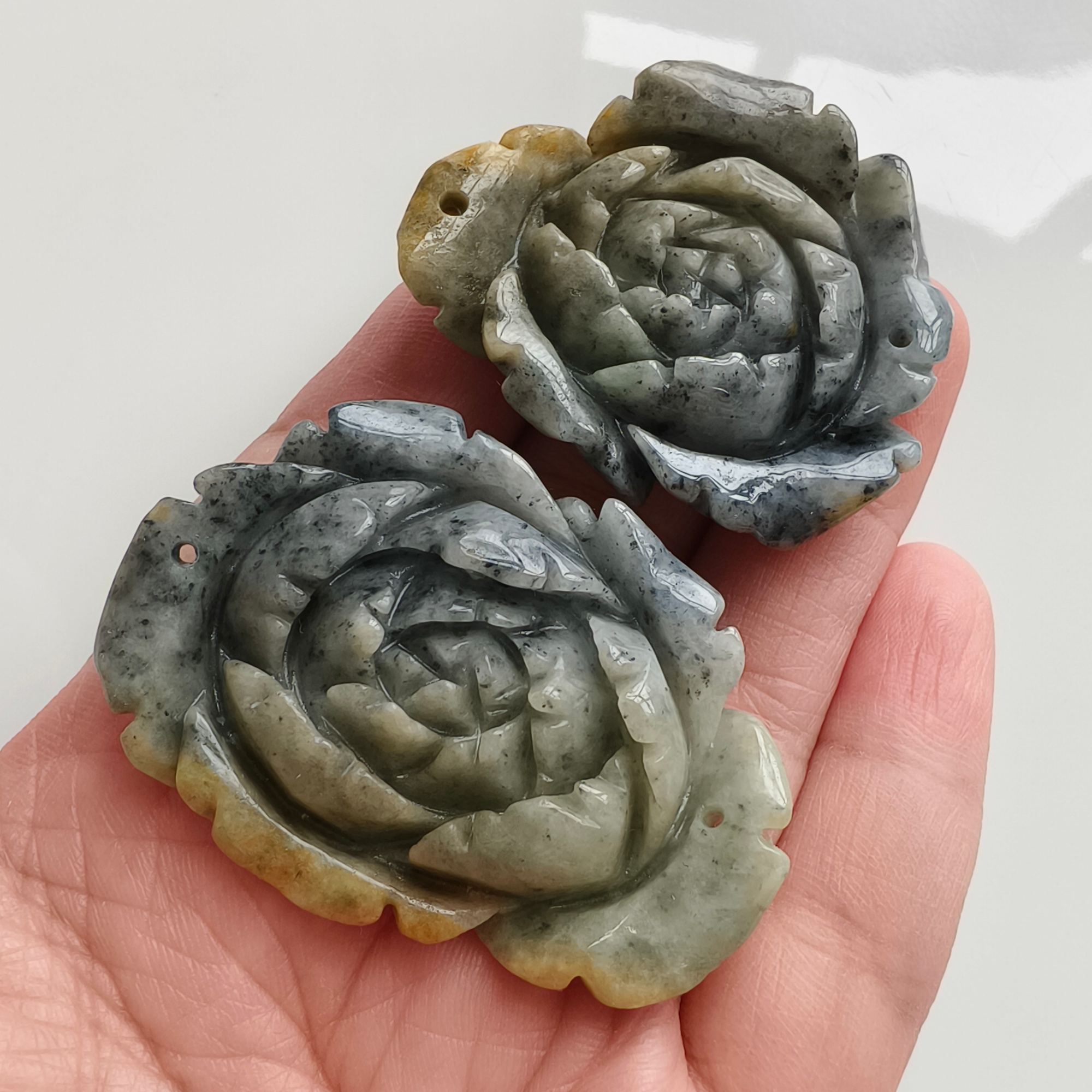 DDP 44.5-52mm Natural Certificated Black Chicken Species Yellow Burmese Jadeite Rose Pendant