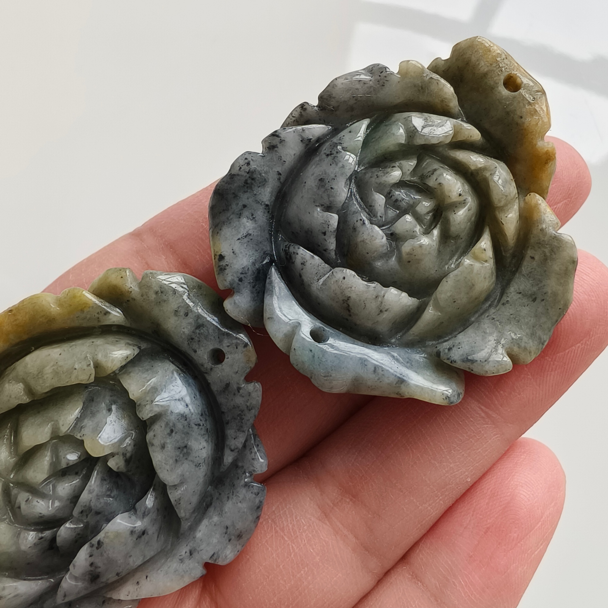 DDP 44.5-52mm Natural Certificated Black Chicken Species Yellow Burmese Jadeite Rose Pendant