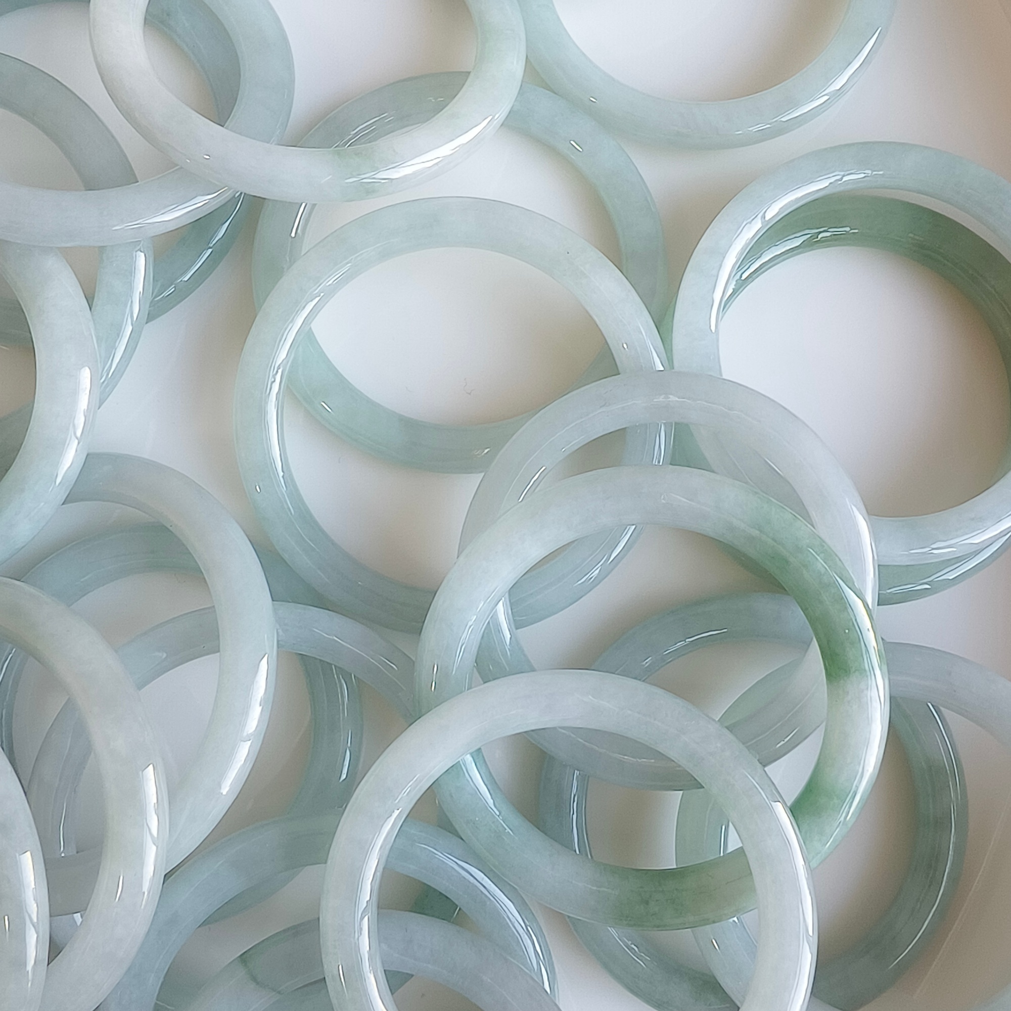 DDP 37.5-43mm Natural Type A Untreated Light Green Burmese Jadeite Round Band Kid’s Bangle