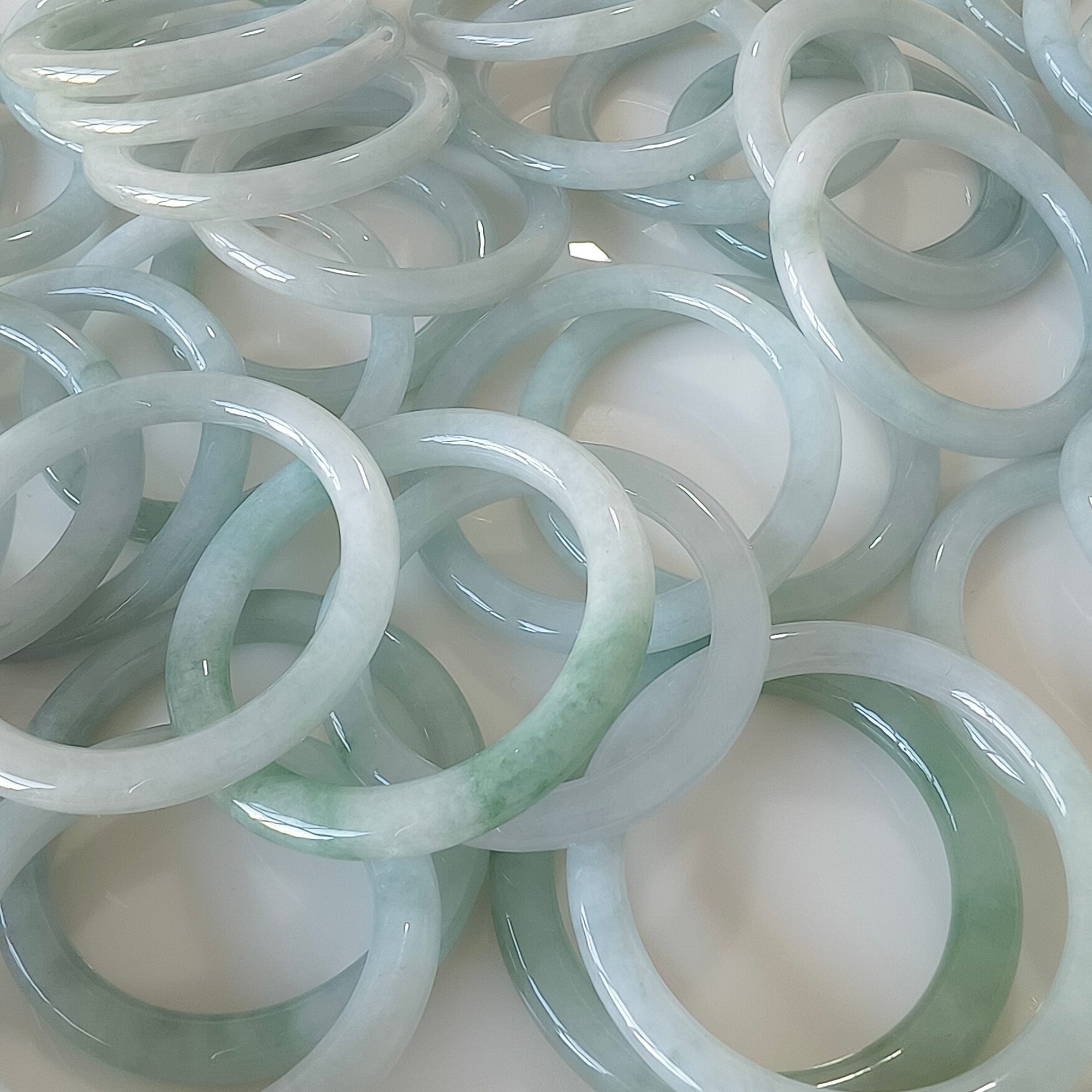 DDP 37.5-43mm Natural Type A Untreated Light Green Burmese Jadeite Round Band Kid’s Bangle